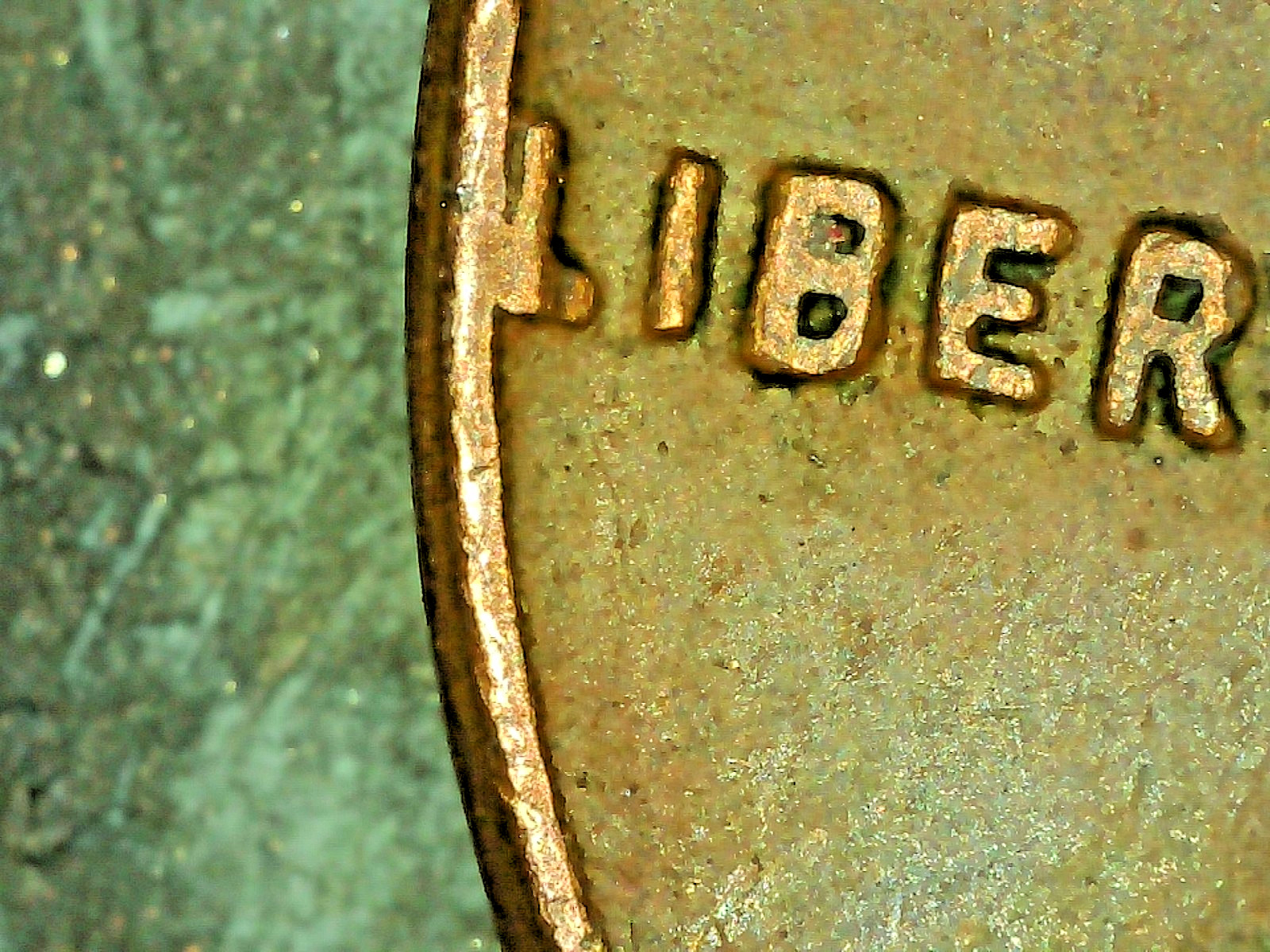 1962 NO MINT MARK lincoln penny (L) ON RIM 1962 NO MINT MARK lincoln penny (L) ON RIM