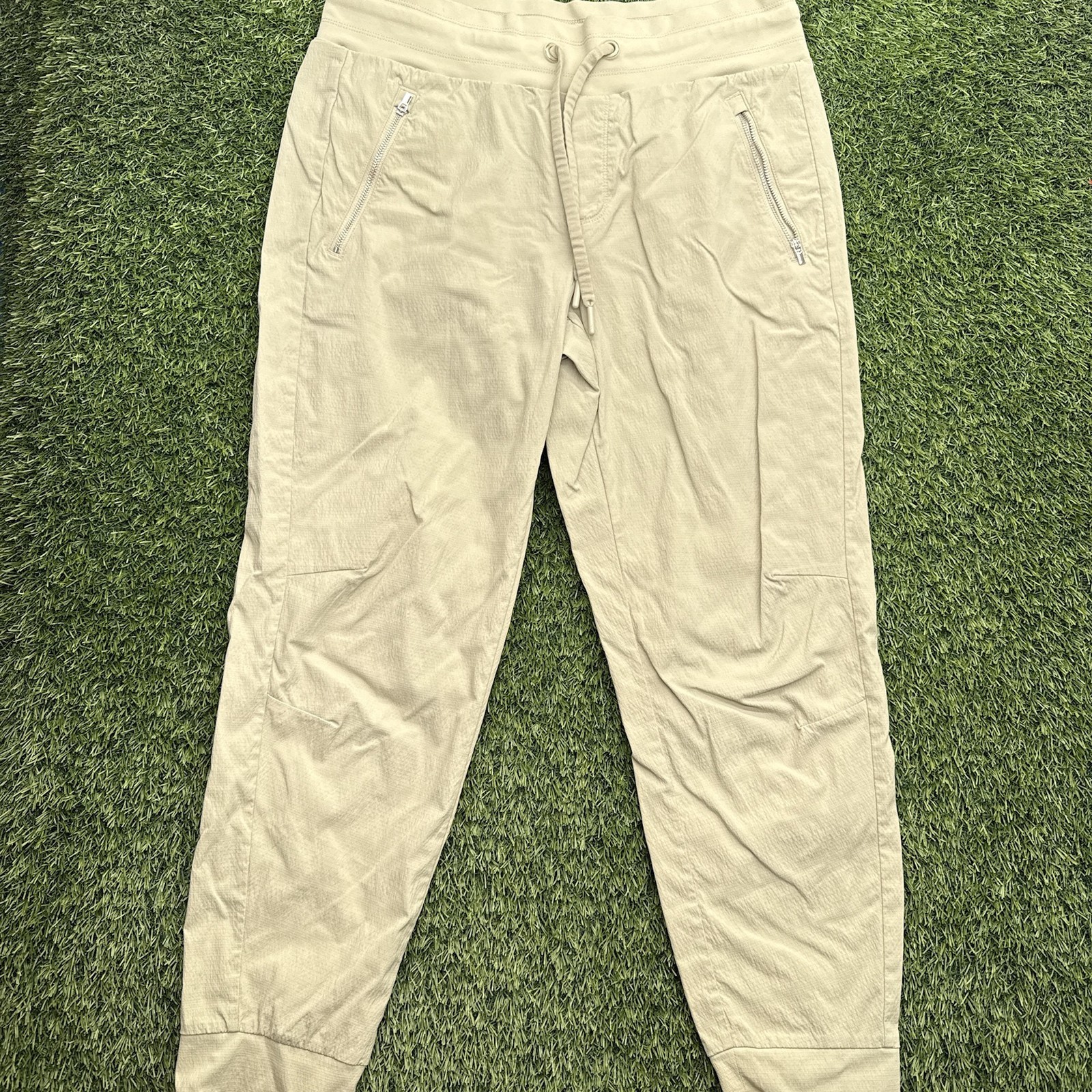 Athleta Trekkie North Jogger Womens Size 10 Beige Nylon Spandex Drawstring Pants