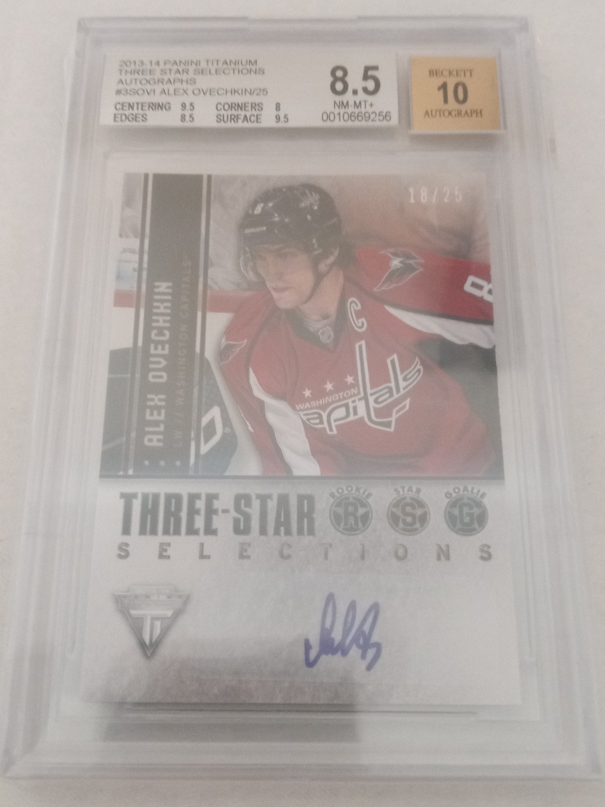 2013-14 Panini Titanium Three-Star Selections Auto #3S-OVI #18/25 Alex Ovechkin