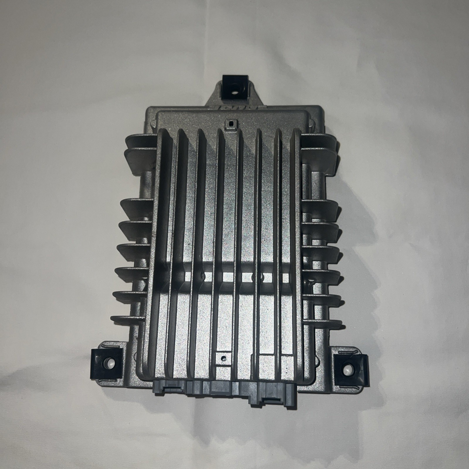 10-17 ACADIA TRAVERSE ENCLAVE AMPLIFIER AMP RADIO SYSTEM BOSE 25994310 OEM 10-17 ACADIA TRAVERSE ENCLAVE AMPLIFIER AMP RADIO SYSTEM BOSE 25994310 OEM