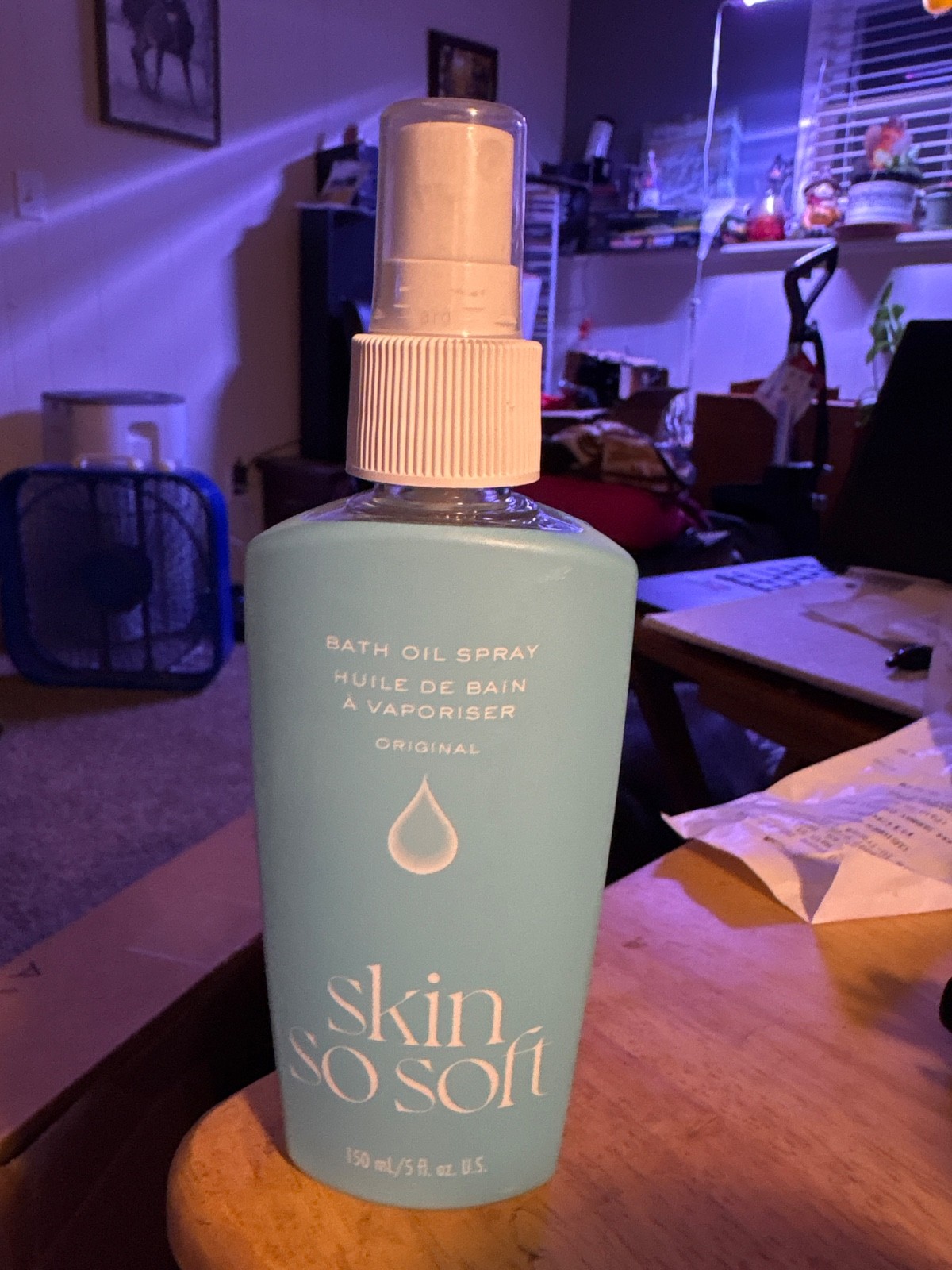 Avon Skin So Soft Original Bath Oil Spray - 5oz.