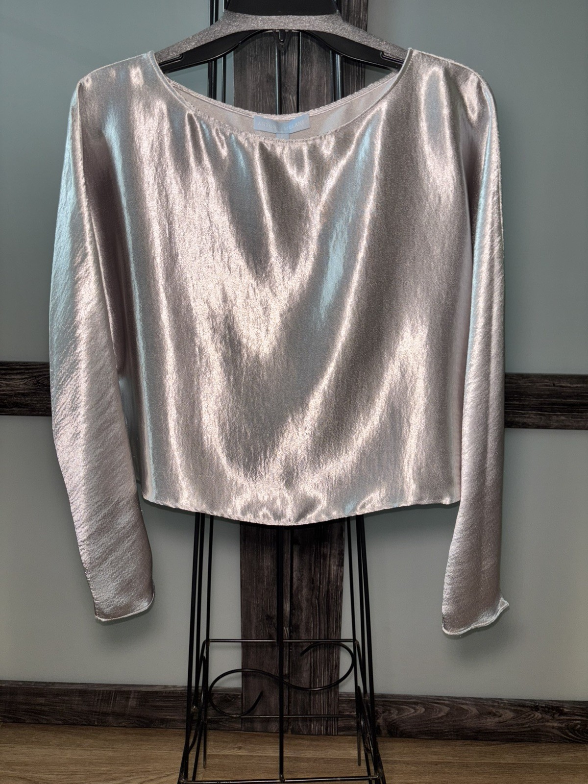 NWT Antonio Melani Blyss Satin Blouse Silver Metallic Shimmer Long Sleeve Large 