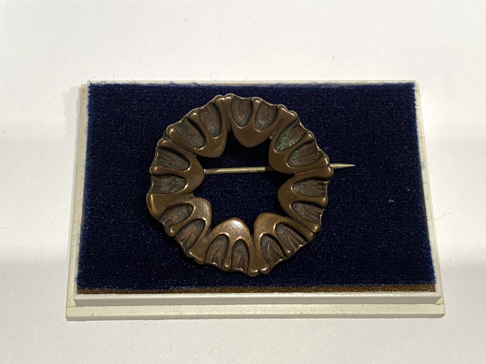 Vtg Juhls Frank Silver Gallery Norway Brooch  Modernistic Duck Feet Copper