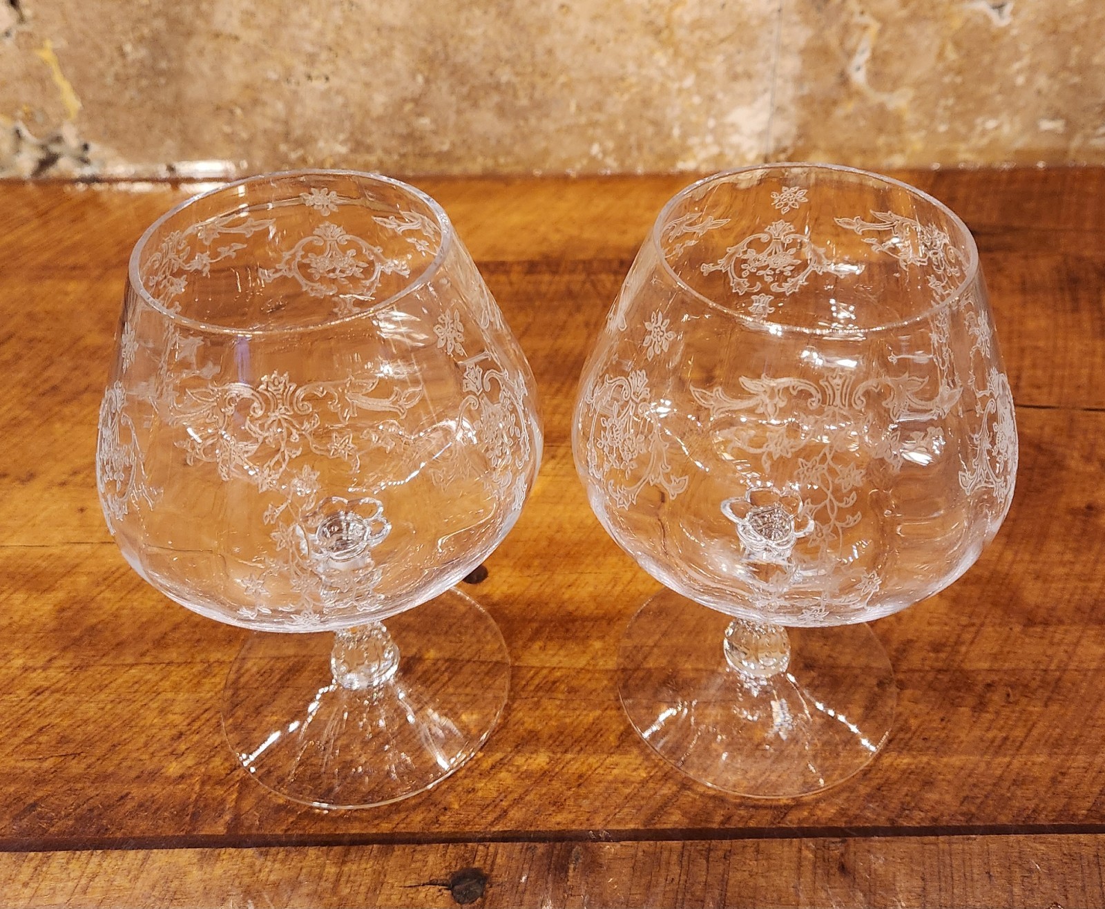 2 Vintage Fostoria Navarre Etch Clear Brandy Glass Snifter Signed Crystal Rare 2 Vintage Fostoria Navarre Etch Clear Brandy Glass Snifter Signed Crystal Rare