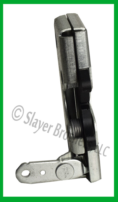 RE50874 / AR91893 John Deere Aftermarket Door Latch RE50874 / AR91893 John Deere Aftermarket Door Latch