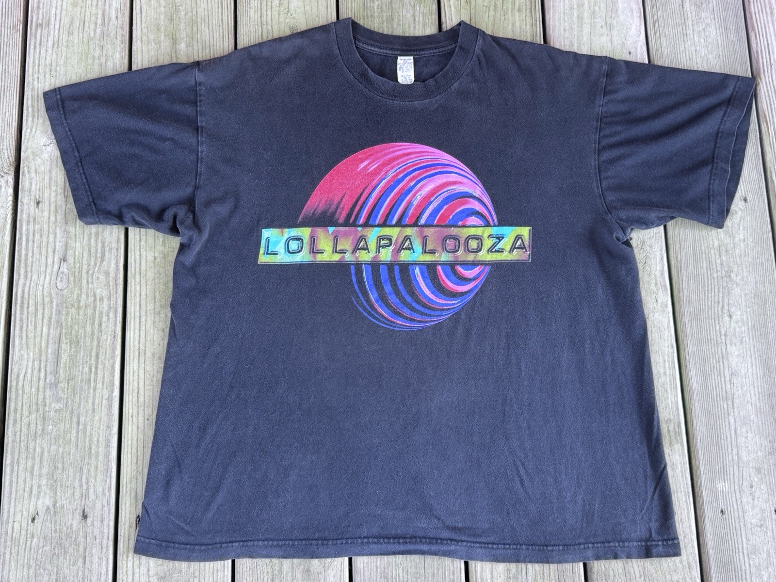 Vintage 1996 Lollapalooza Tour T Shirt XL Metallica Soundgarden Ramones Rancid Vintage 1996 Lollapalooza Tour T Shirt XL Metallica Soundgarden Ramones Rancid