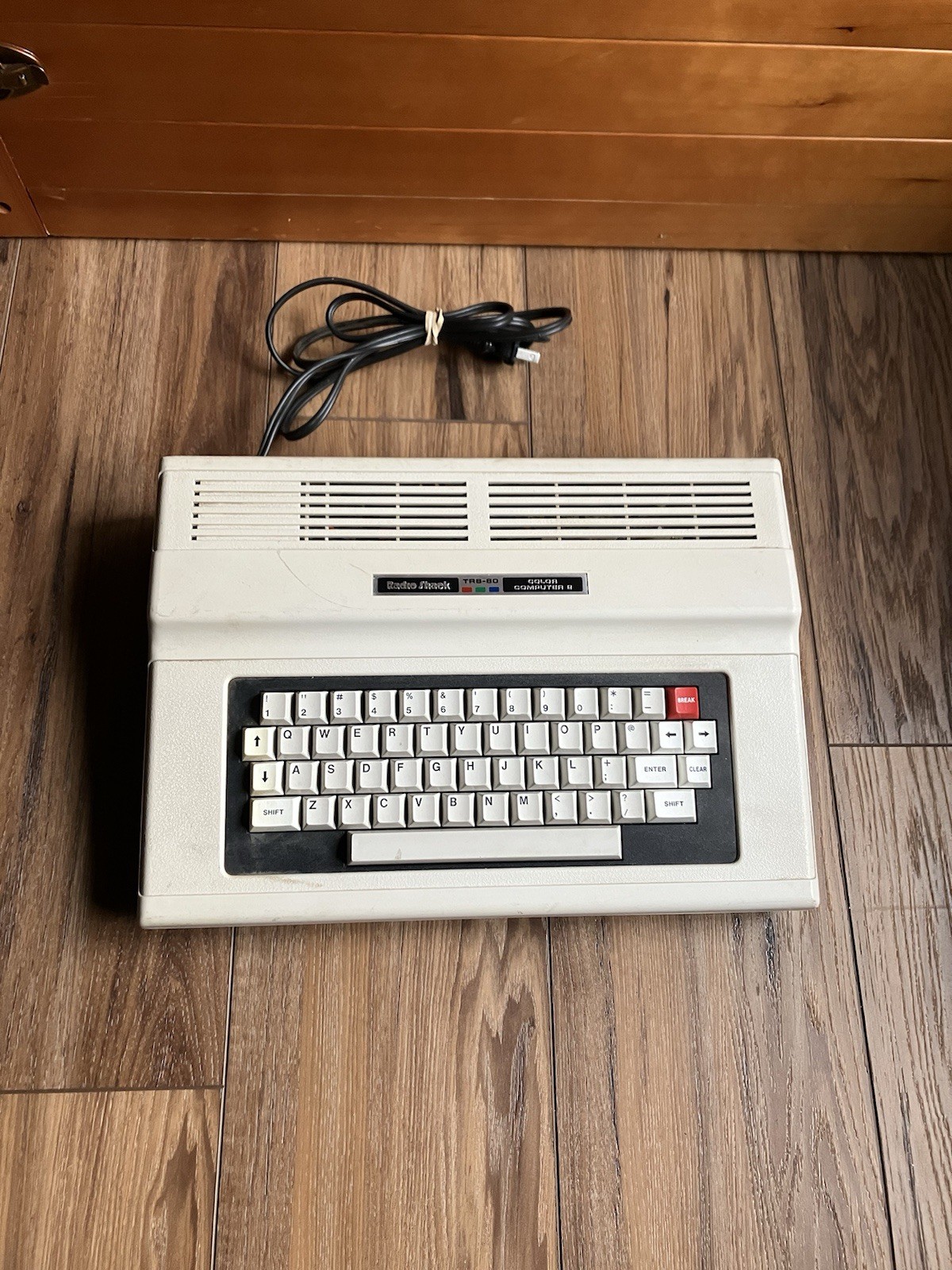 RADIO SHACK Tandy 64K Color Computer 2 Model 26-3127B TRS-80 | FOR PARTS/ Repair
