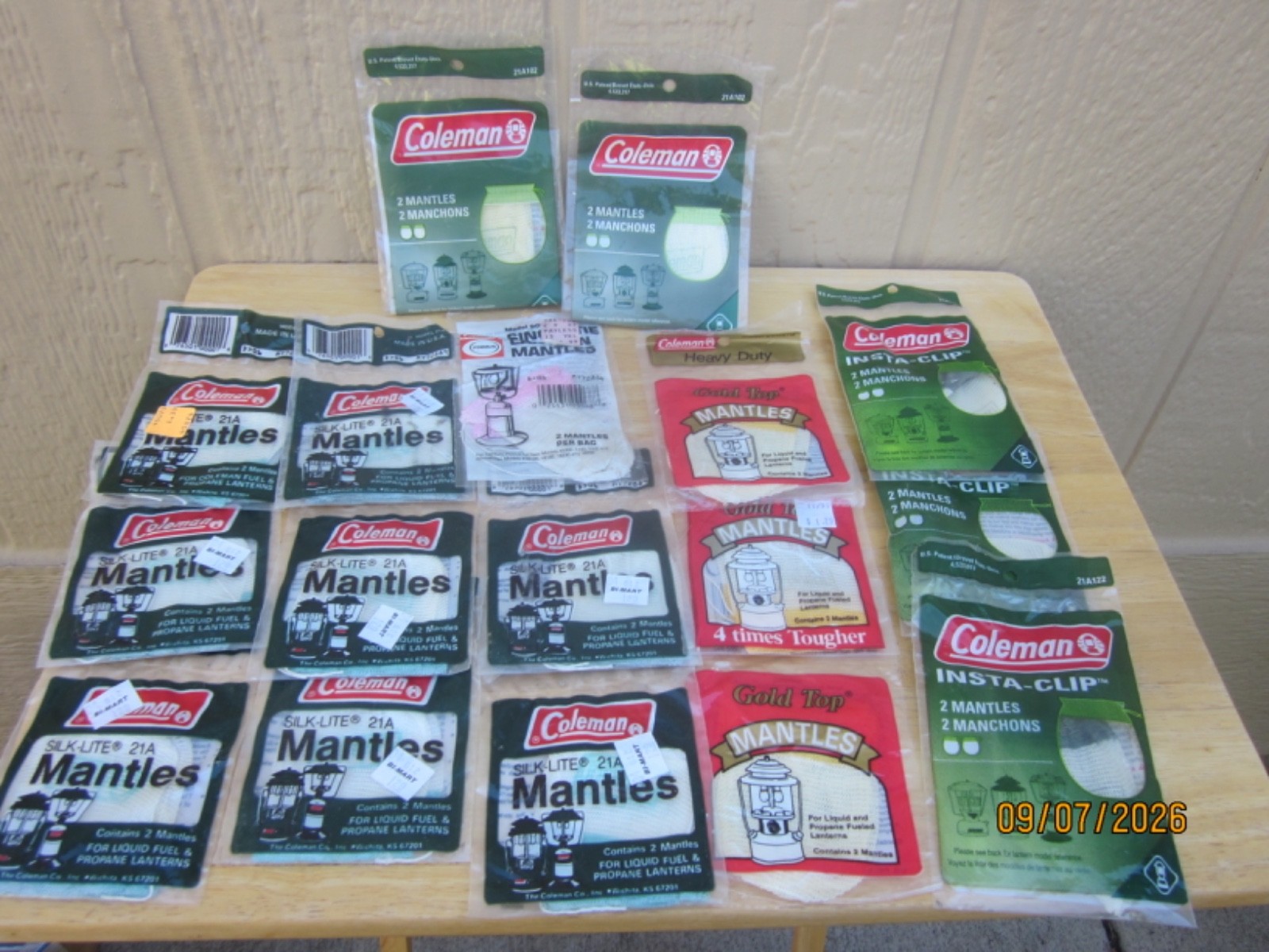 17 PACKS OF 21A MANTLES FOR STANDARD SIZE COLEMAN & OTHER LANTERNS (34 TOTAL)