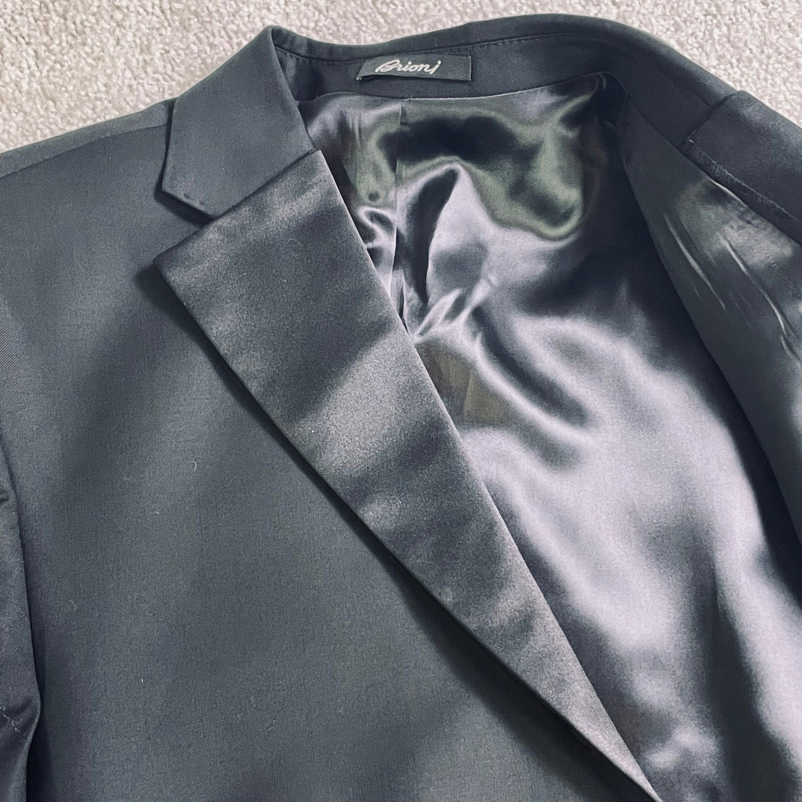 Brioni Tuxedo Dinner Jacket Men\'s 42R 52 Black Wool Satin Lapel Made Italy