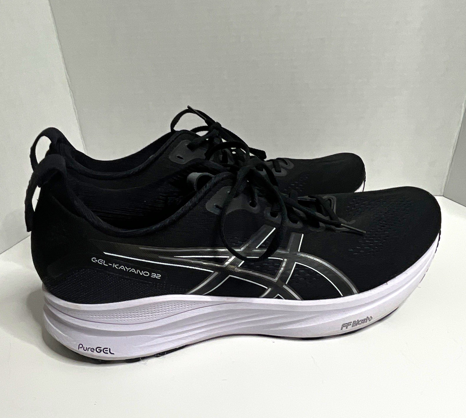 ASICS Gel-Kayano 32 Men’s Running Shoes Black/White Lace Up Low Top Sneaker ASICS Gel-Kayano 32 Men’s Running Shoes Black/White Lace Up Low Top Sneaker