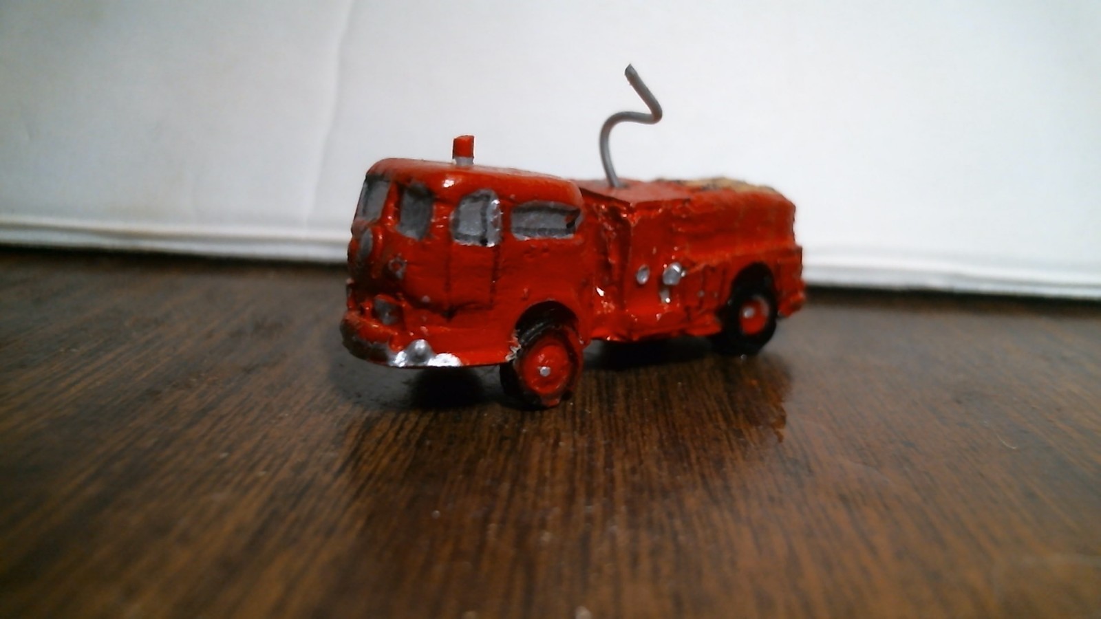 N SCALE  F.D.N.Y. SATALLITE 1 - RESIN - VINTAGE