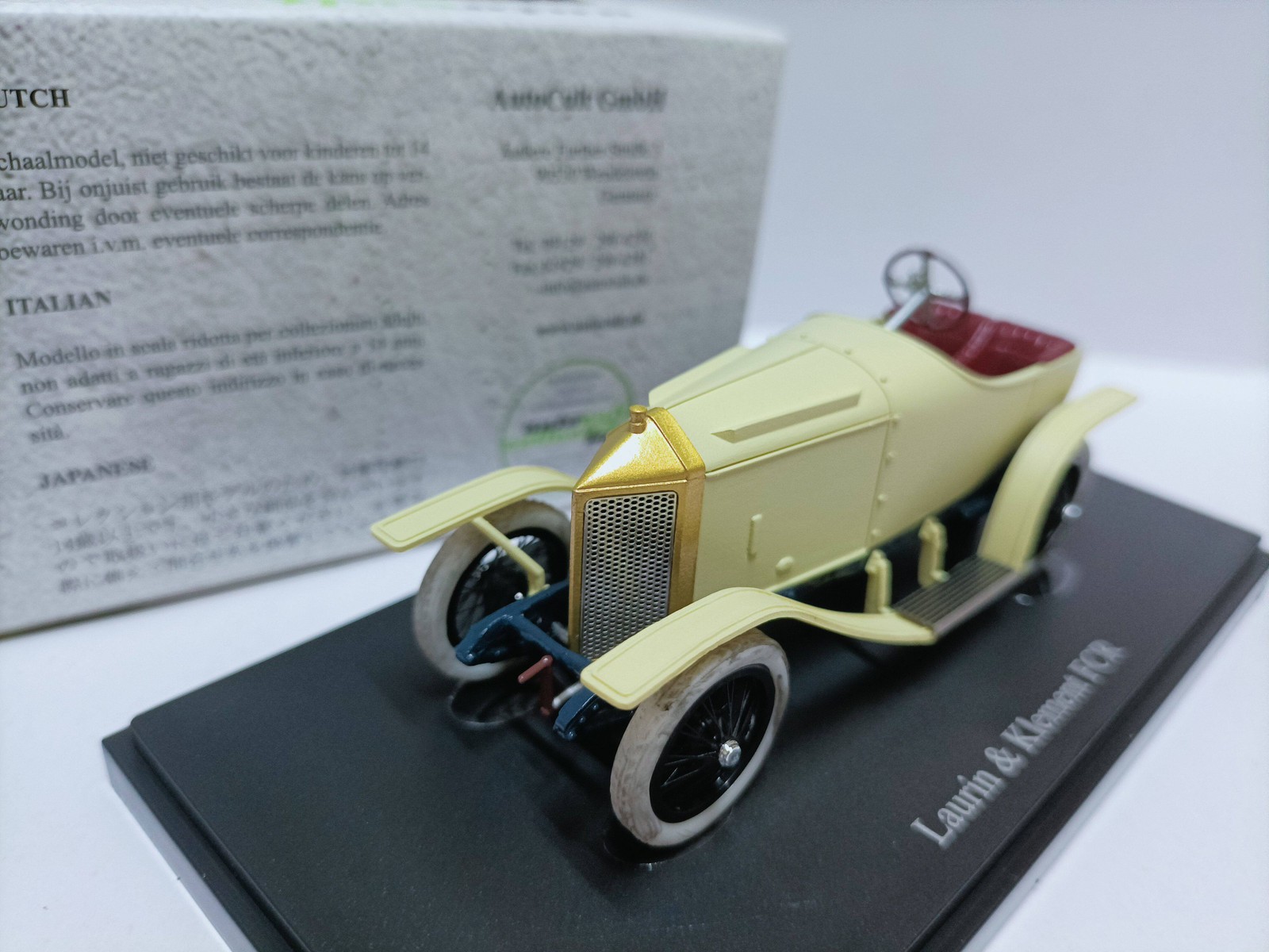 Autocult 1:43 Czech Kodiak Coupe Model Laurin & Klement FCR Autocult 1:43 Czech Kodiak Coupe Model Laurin & Klement FCR