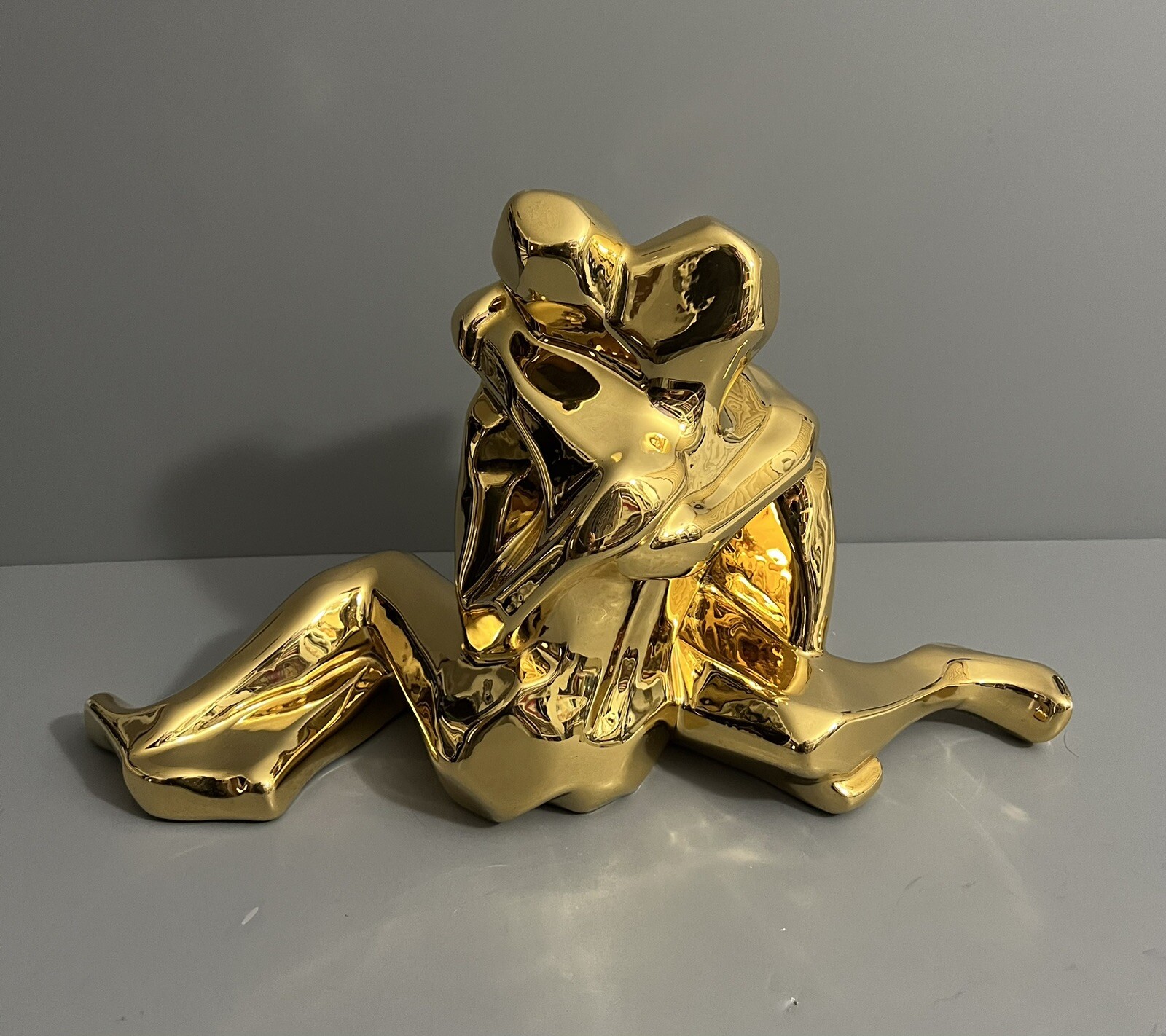 MCM Jaru Ceramic Cubist Seated Lovers Nude Figures Sculpture Embrace  24K Gold