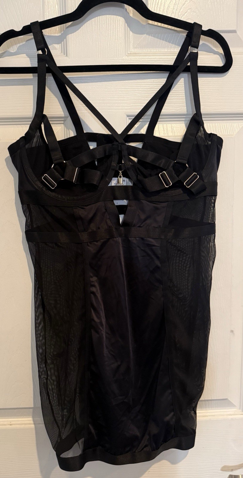 Torrid Women\'s Plus Size 1 Locked In Open Cup Underwire Chemise Rich Black A0084