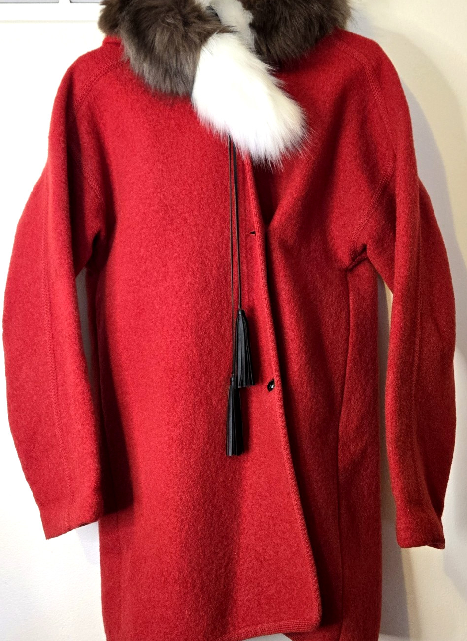 VTG L.L. Bean 100% Wool Fur Hooded Jacket Women’s 8 Small Red Austria Outerwear