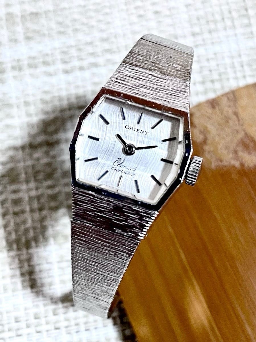 Rare 1970s ORIENT Chamade 21J Mechanical Hand-Winding Faceted Crystal Vintage