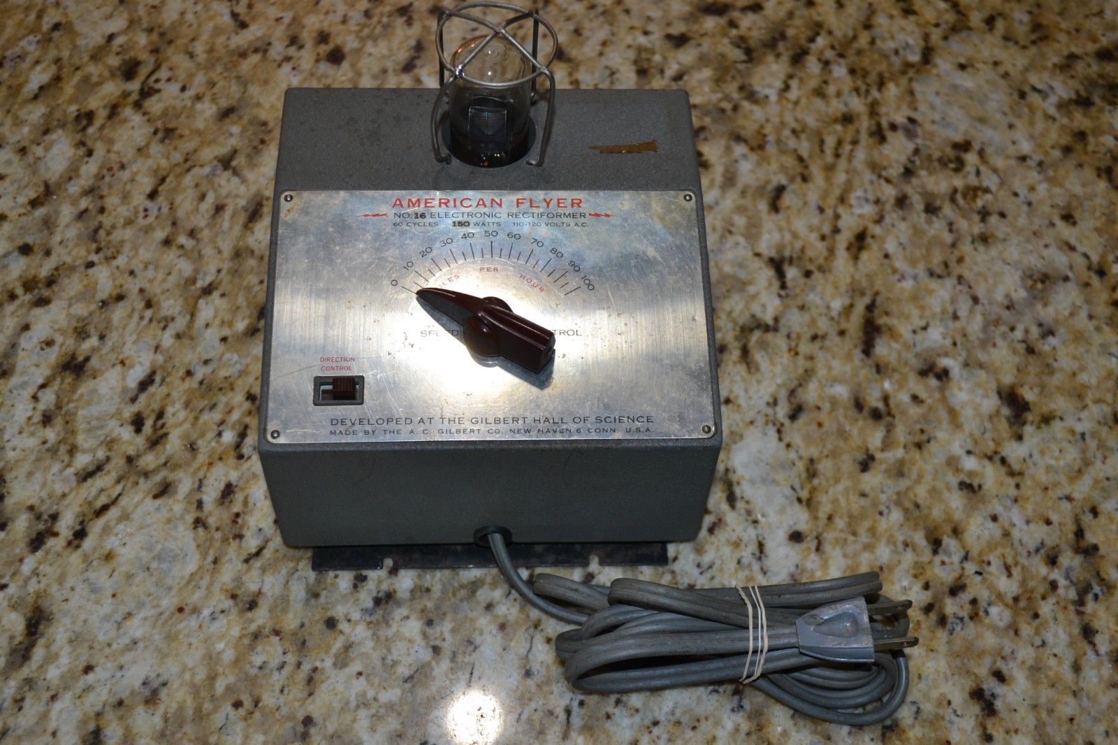 Circa 1950 American Flyer 16 150 Watt Rectiformer With Original 1237 Tube