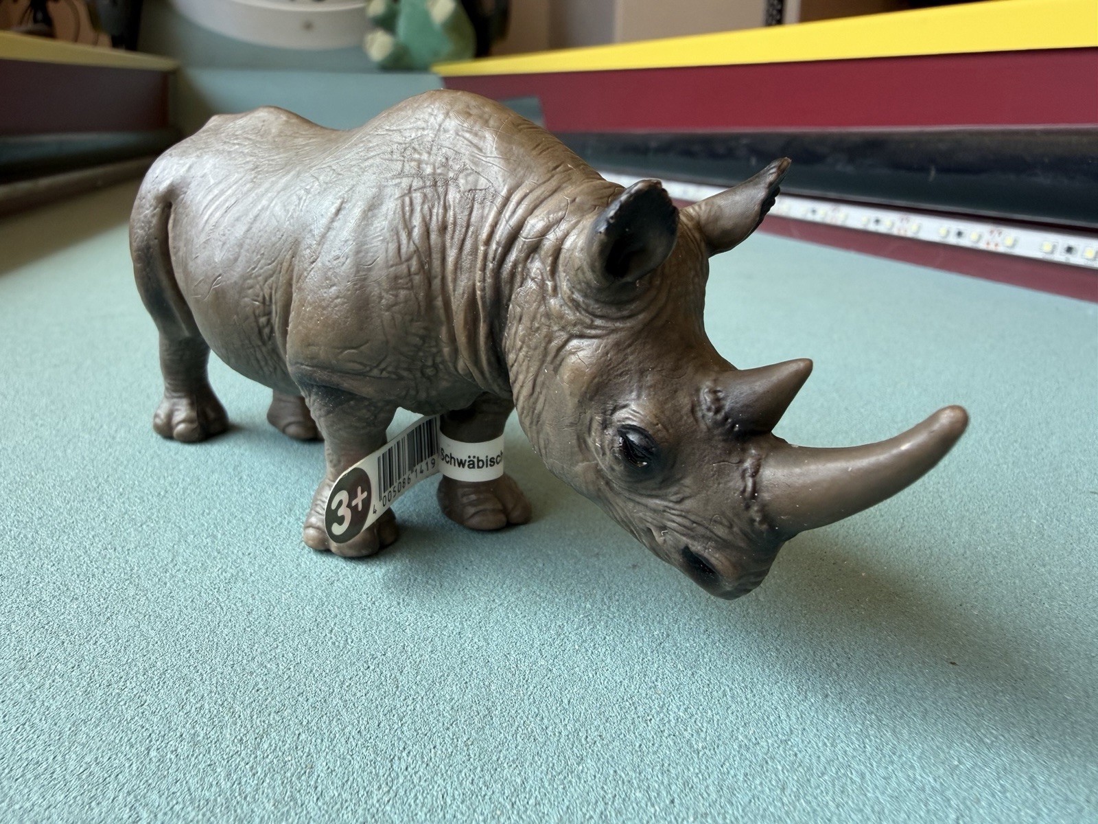 Schleich 14193 Black Rhino Figure Wildlife Safari 2001 Rhinoceros Retired Toy Schleich 14193 Black Rhino Figure Wildlife Safari 2001 Rhinoceros Retired Toy