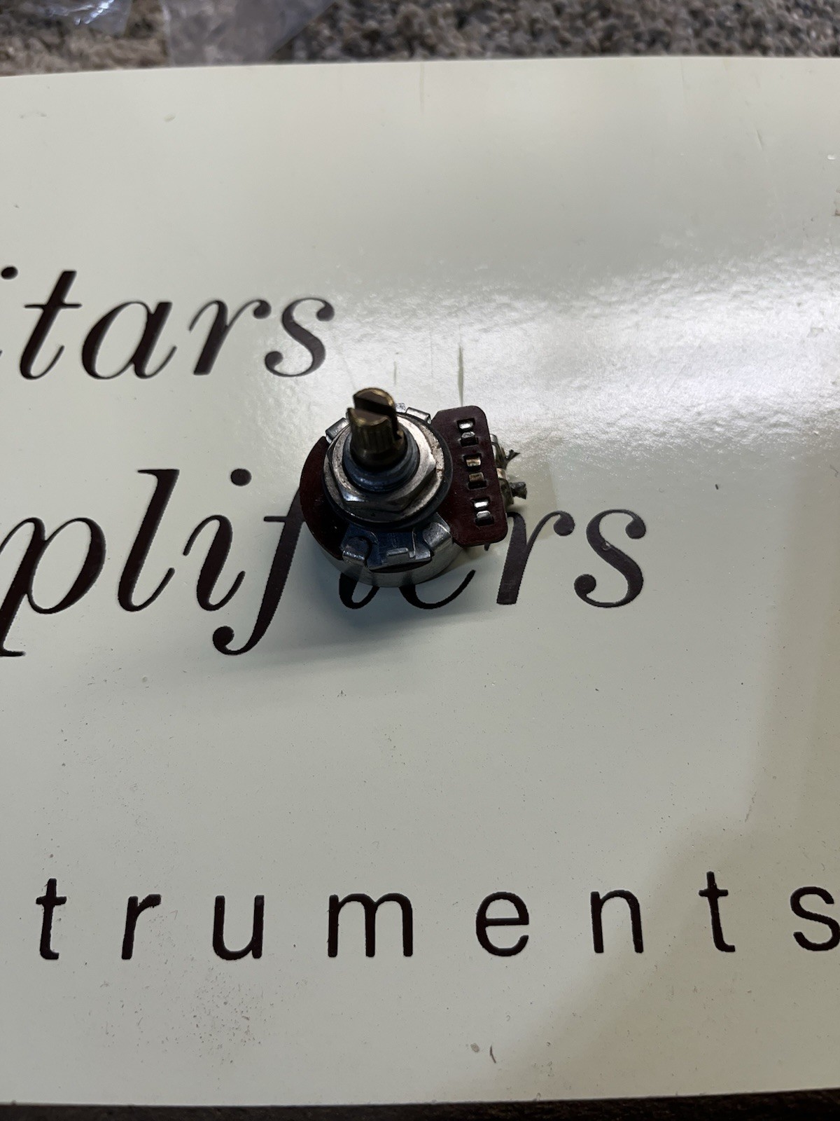Vintage 1960\'s Electric Guitar Split Shaft Pot Tested & Working