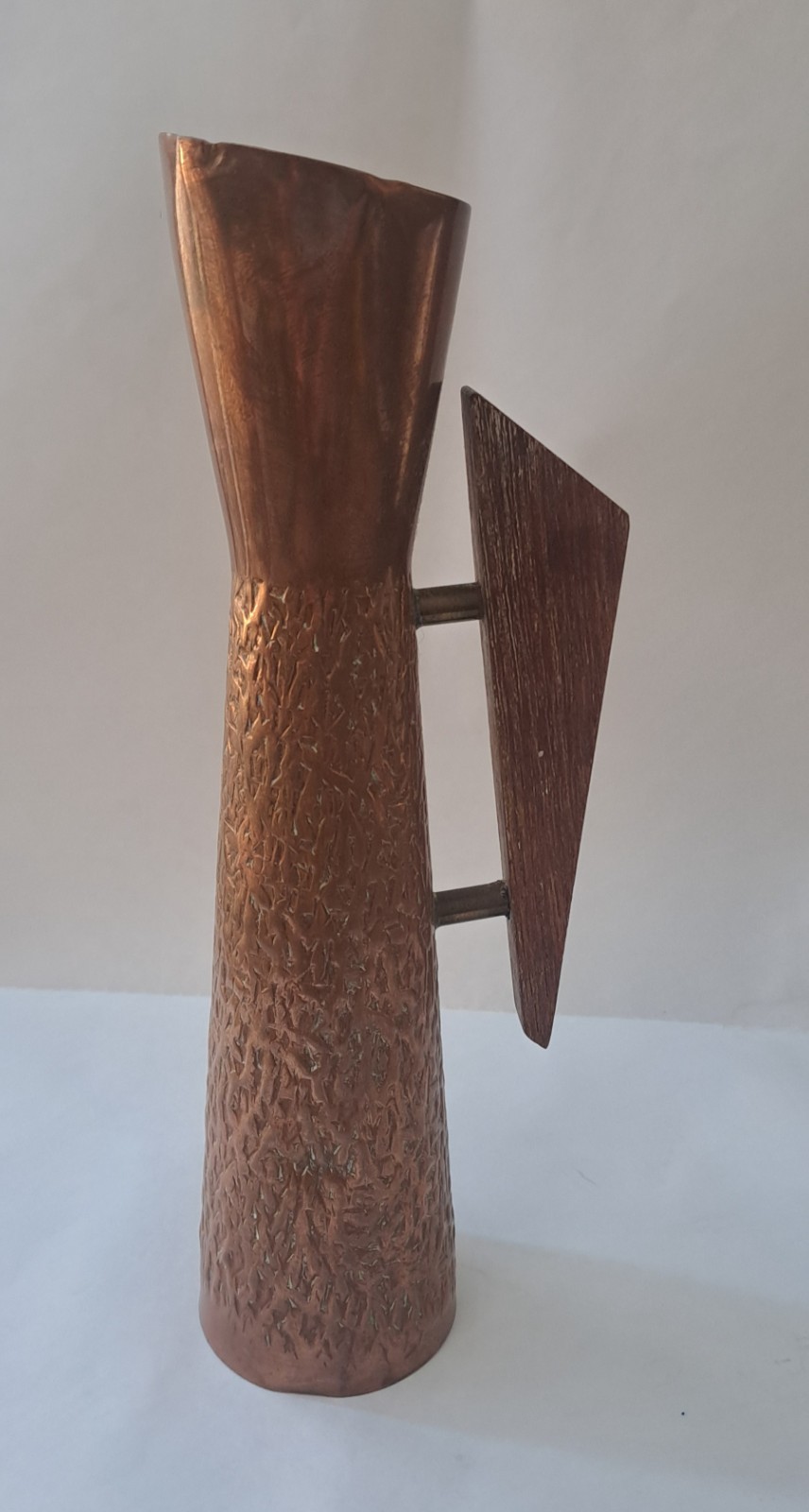 Vintage Mid-Century Brutalist Copper Bud Vase / Pitcher (21cm) - MCM Art