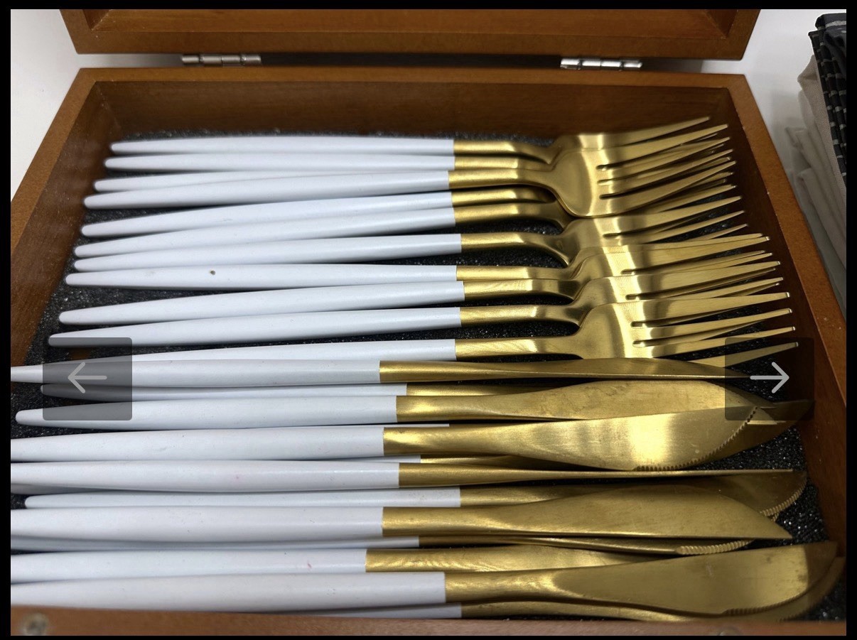 Vintage / Modern Gold Tone & White Cutlery Set in Wooden Box + 14 Cloth Napkins