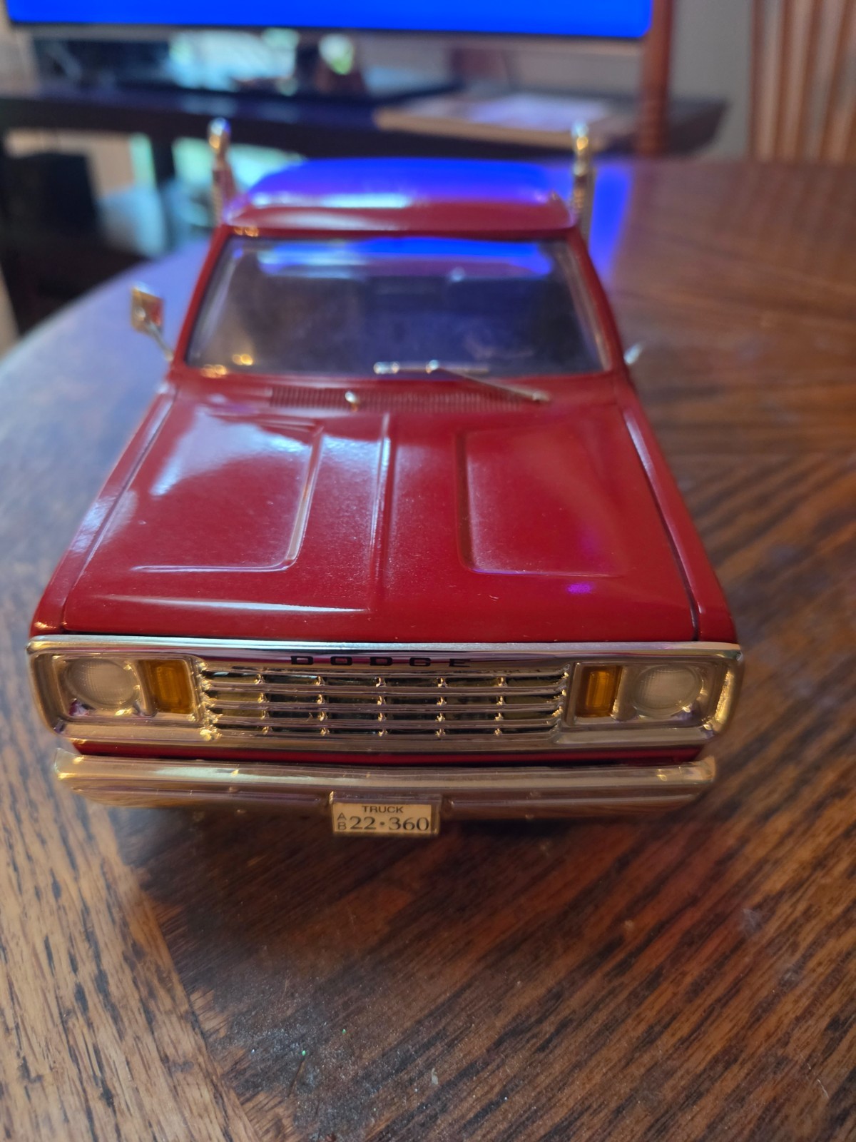 Ertl American Muscle '78 Dodge Lil Red Pickup Truck 1:18 Broken Mirrors