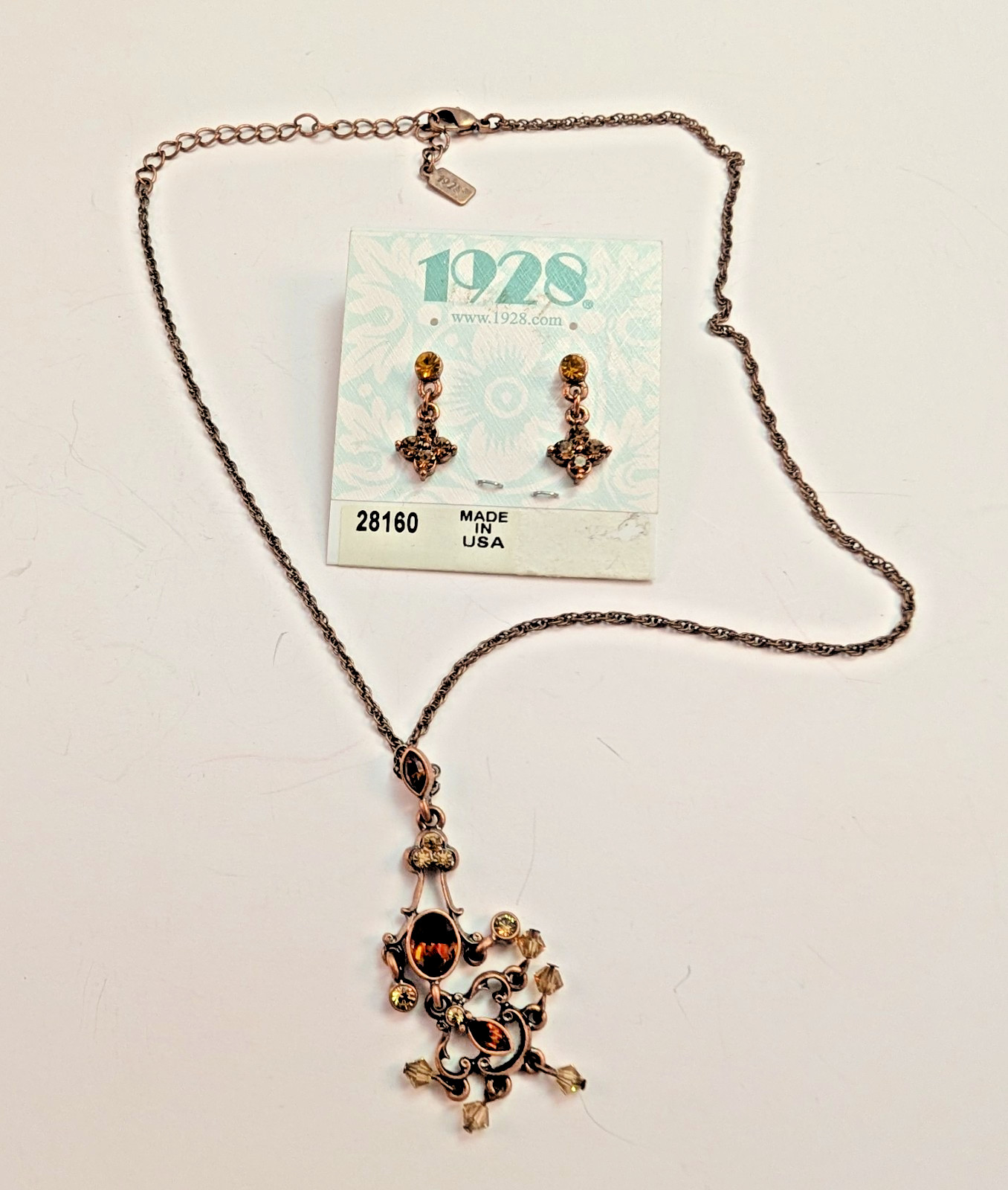 1928 Brand Set Copper Tone Rhinestone Earrings Necklace 18.5\