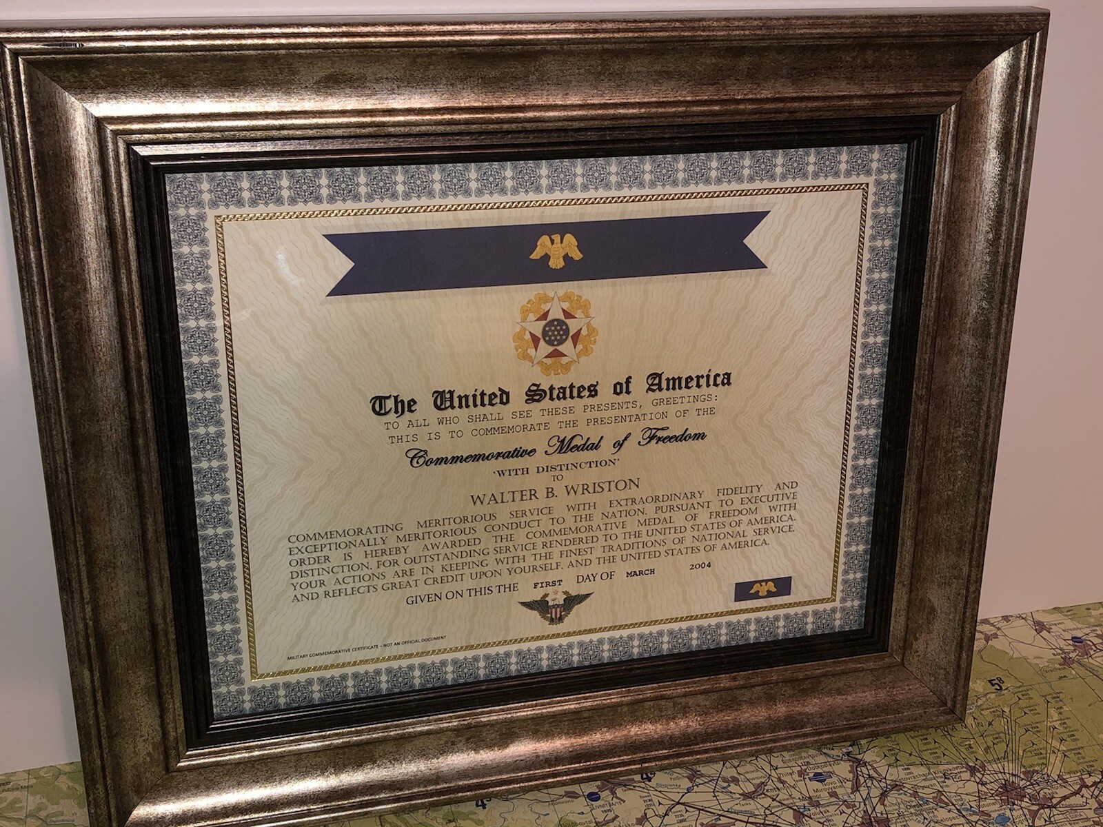 PRESIDENTIAL MEDAL OF FREEDOM COMMEMORATIVE CERTIFICATE [W/Distinction] Type-1