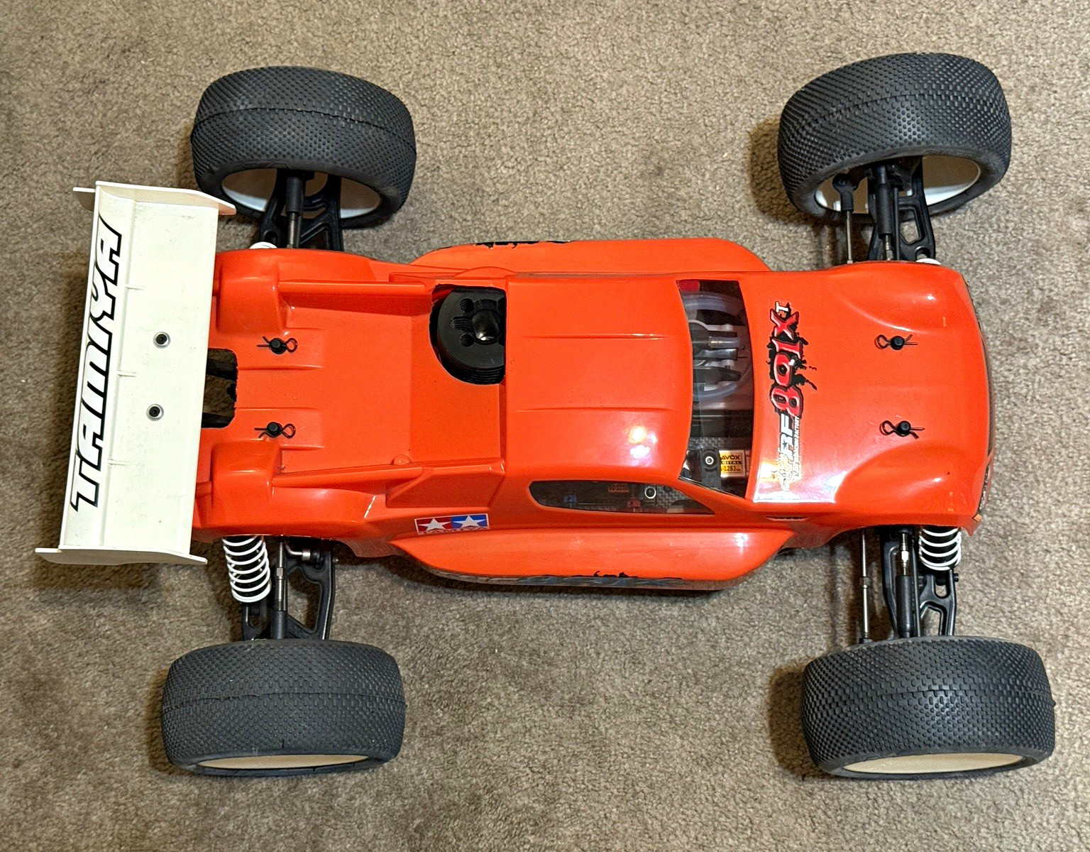 Tamiya TRF801X 1:8 Nitro 4WD Off-Road Hobby Buggy Orange/White Body Tamiya TRF801X 1:8 Nitro 4WD Off-Road Hobby Buggy Orange/White Body