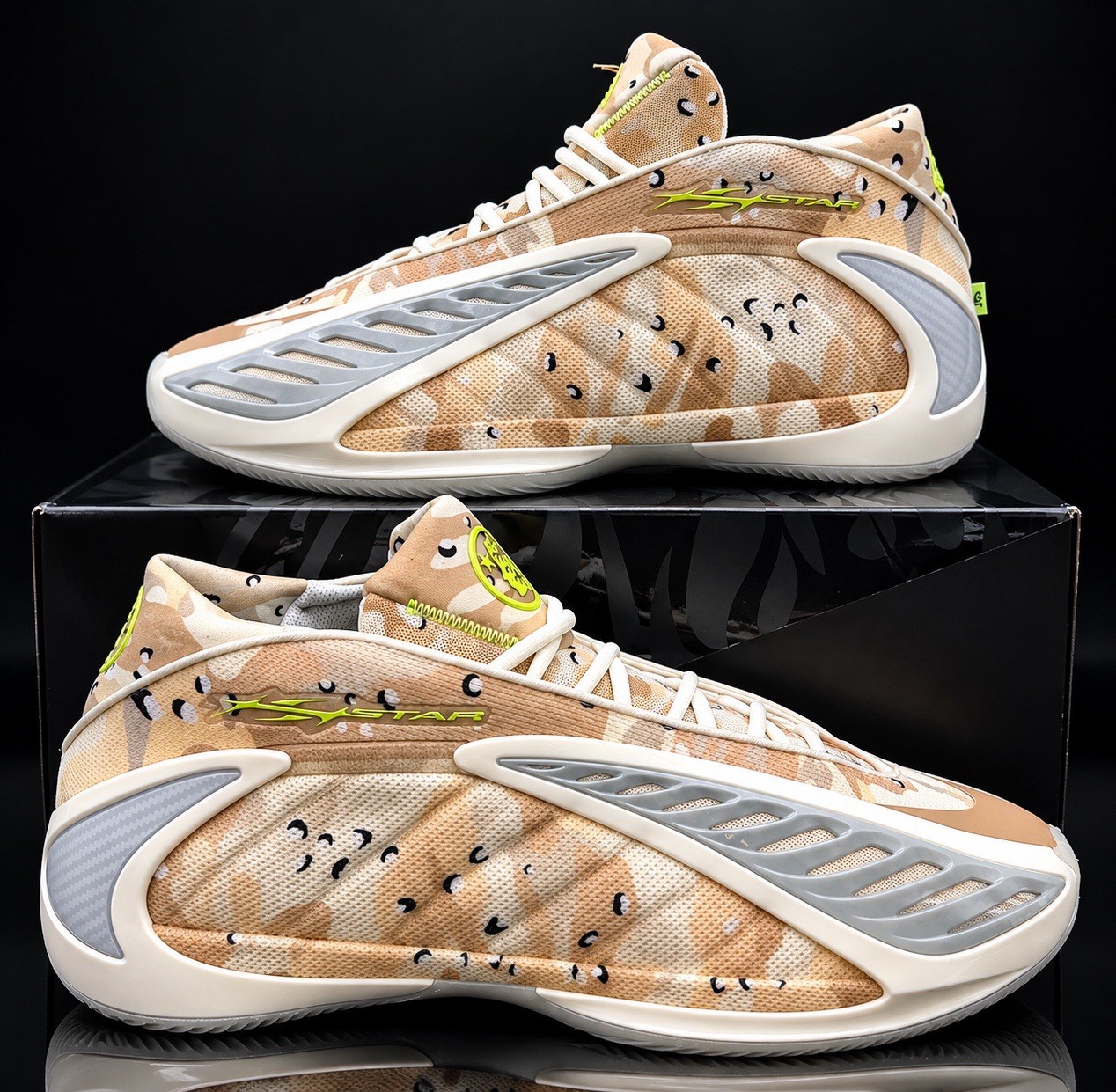 Size 13.5 - Hellstar x Adidas AE 2 Desert Camo Ds KJ5660 Og All
