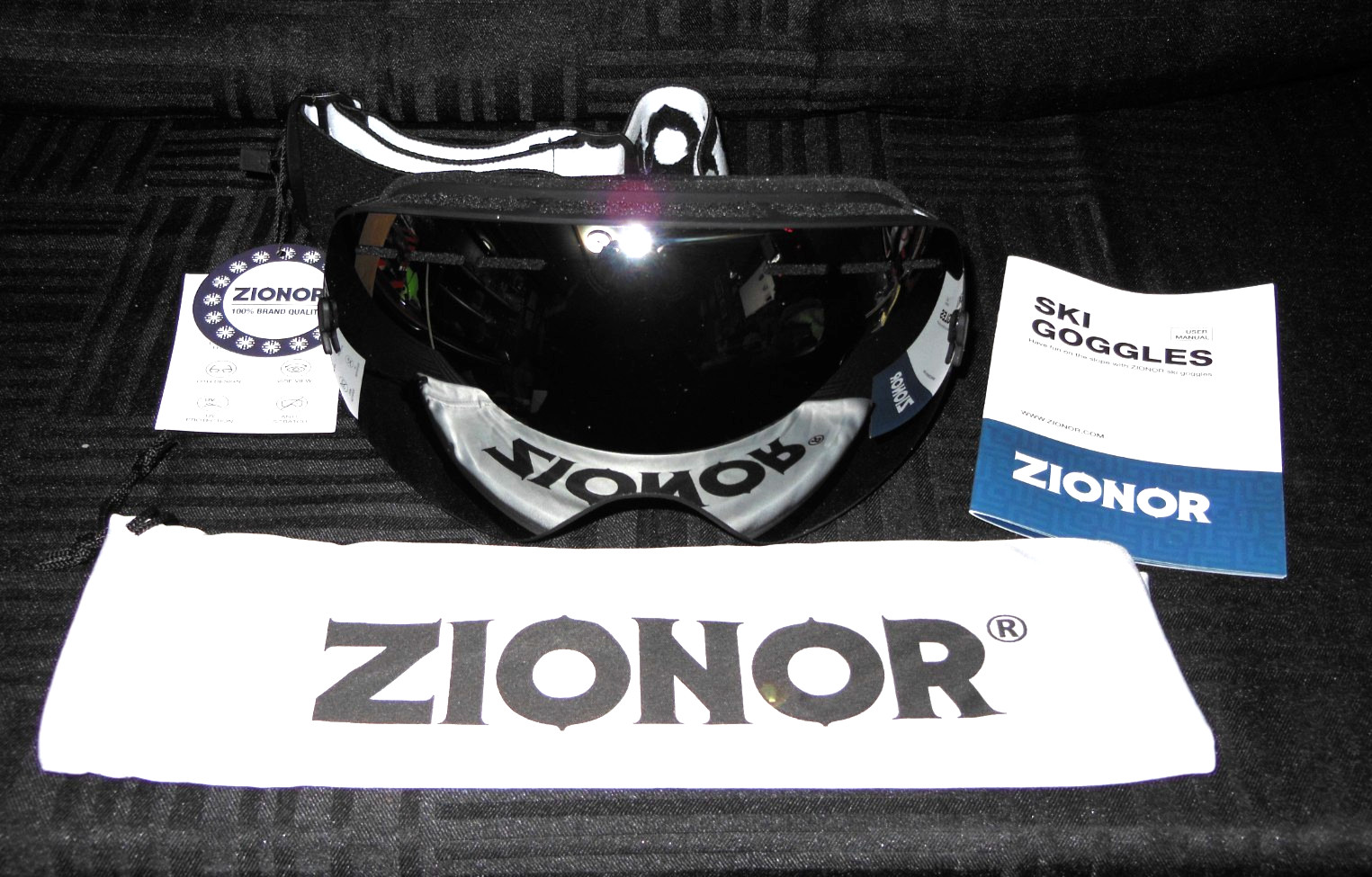 NEW Zionor X Ski Snowboarding Snow Goggles w/ Black Frame & Mirror Silver Lens