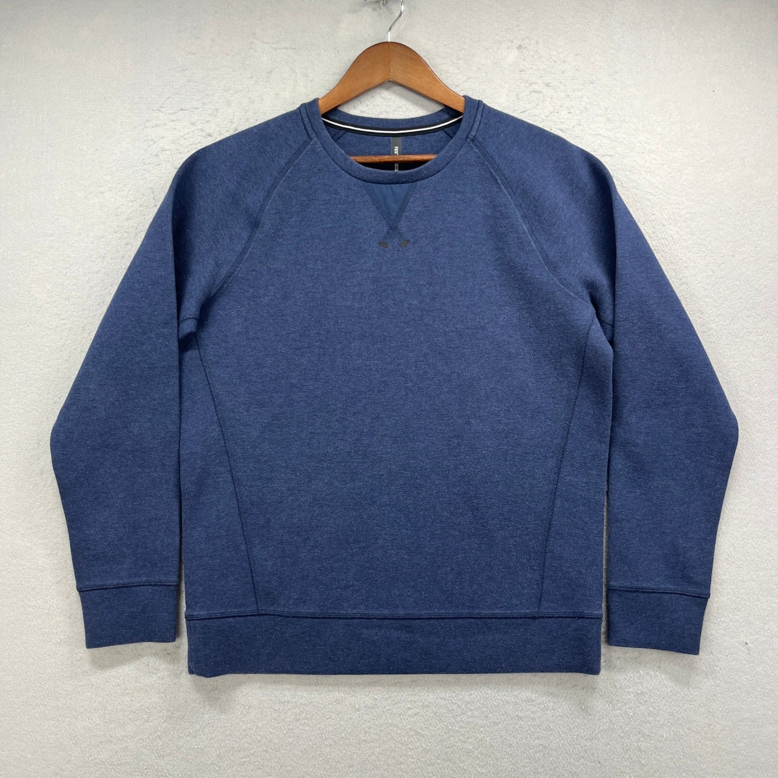 Ten Thousand Recover Crew Mens M Blue Sweatshirt Pullover Scuba Knit Activewear