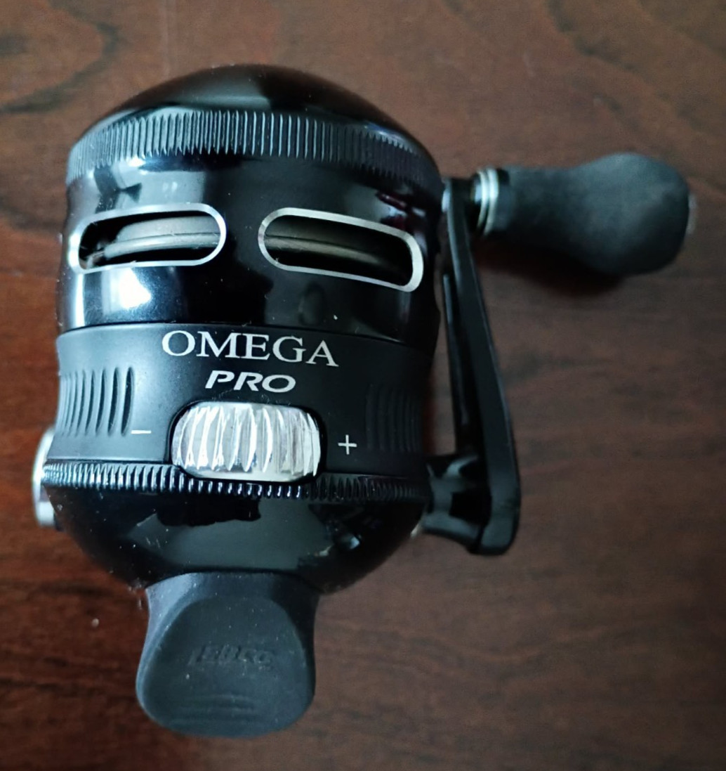 Zebco Omega Pro Spincast Fishing Reel - Lightly Used