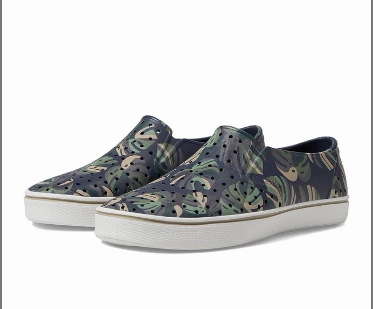Native Miles Sugarlite Print Shoes Grey/White/Green Flax Foliage M13 W15