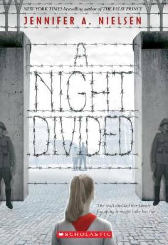 A Night Divided (Scholastic Gold) - Paperback - VERY GOOD A Night Divided (Scholastic Gold) - Paperback - VERY GOOD