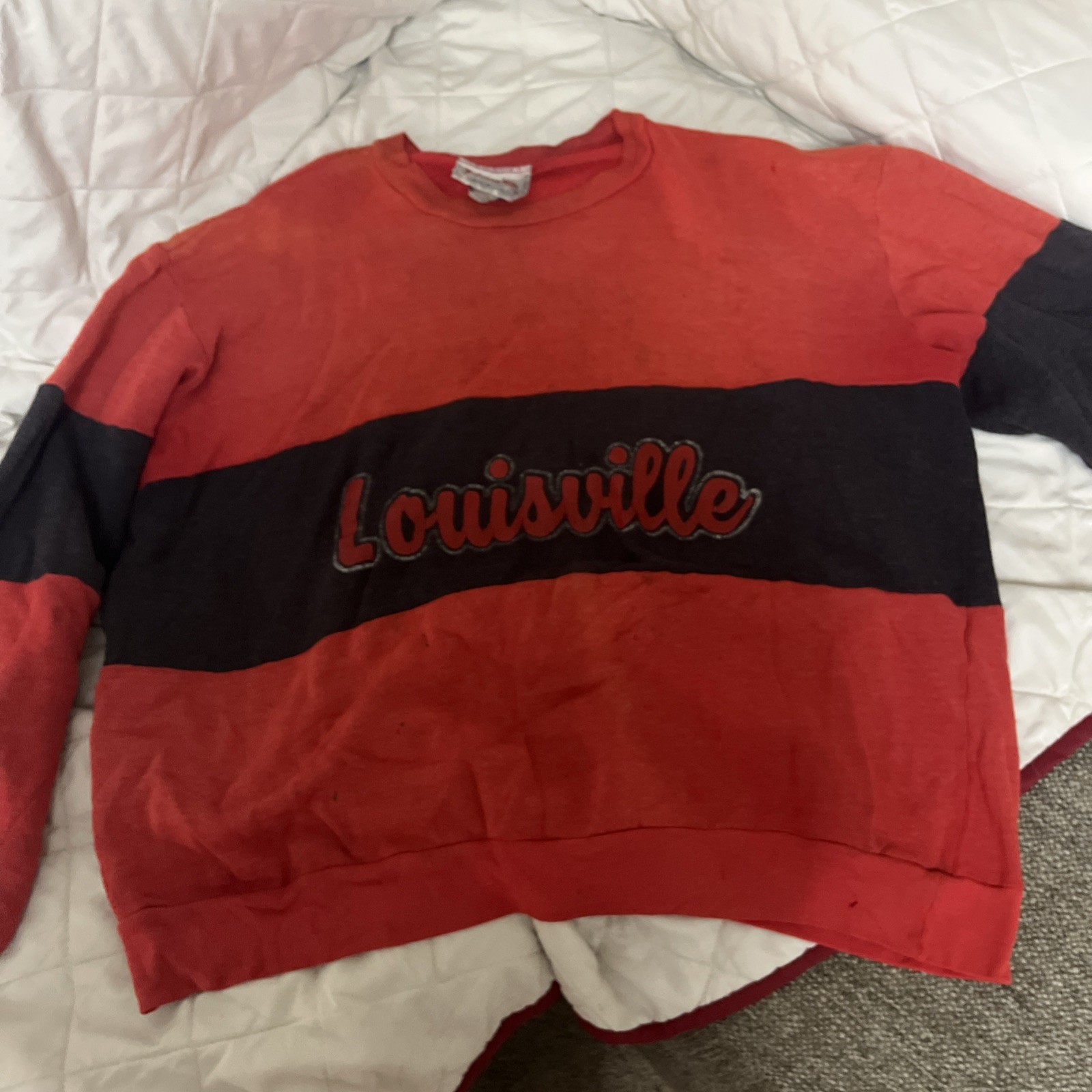 Vintage 80’s University Of Louisville Cardinals Crewneck Sweatshirt Size l
