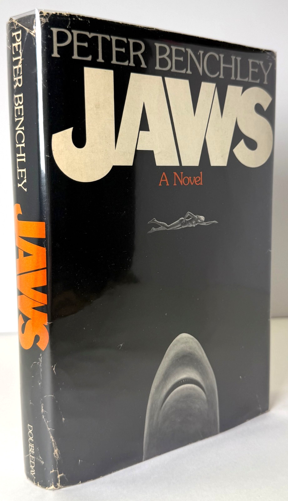 Jaws, Peter Benchley 1974 HCDJ in Mylar, Early print, $6.95 DJ, Gutter code P36