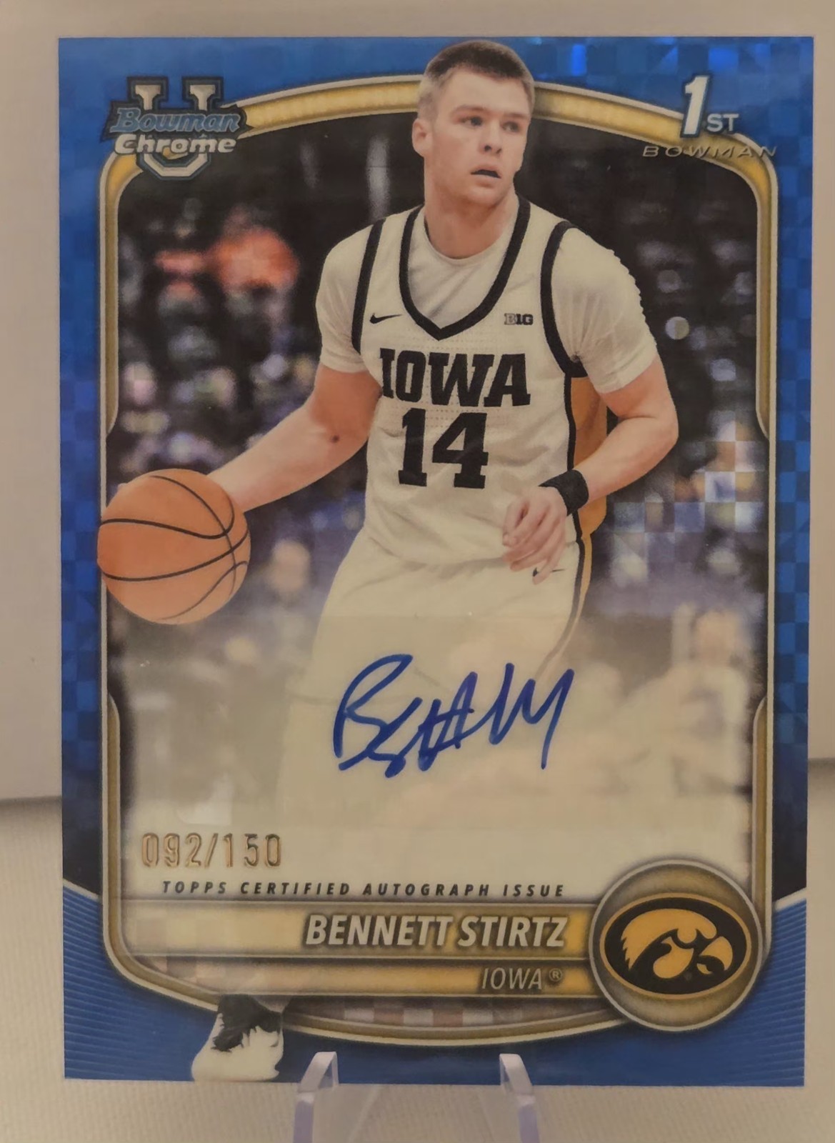 2025-26 Bowman Chrome 1st Bennett Stirtz True Blue Auto # /150 CPA-BI Iowa / OKC
