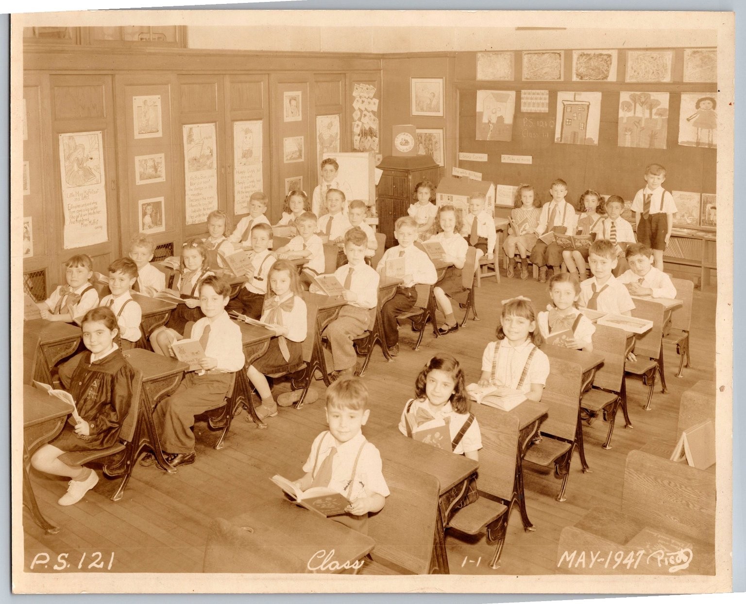 1947 School Class Photo P S 121 Children Students Classroom Vintage Holding Book