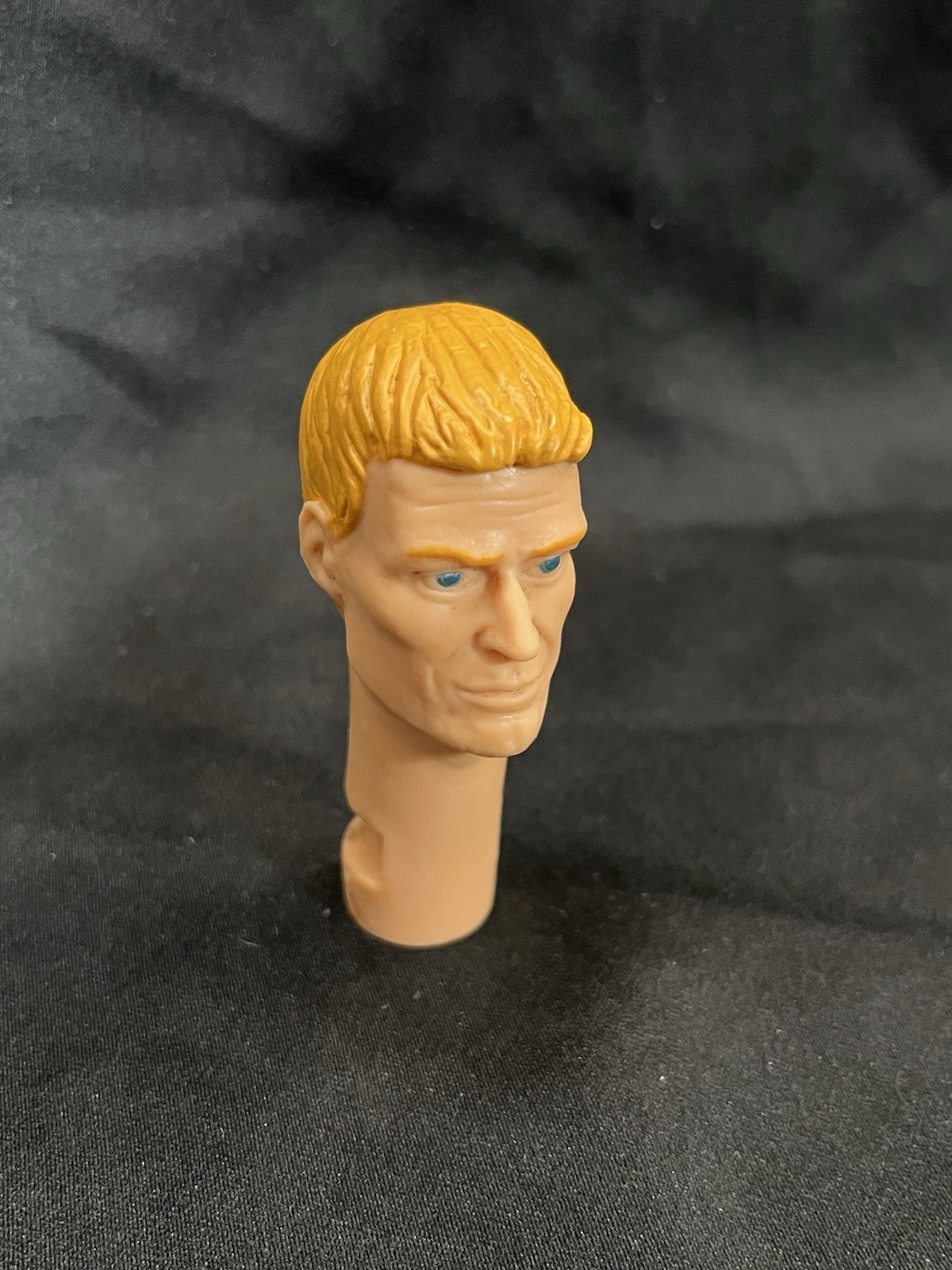 Marx CXR Johnny West Territory Chuck Wheeler Head (Blue Eyes) Marx CXR Johnny West Territory Chuck Wheeler Head (Blue Eyes)