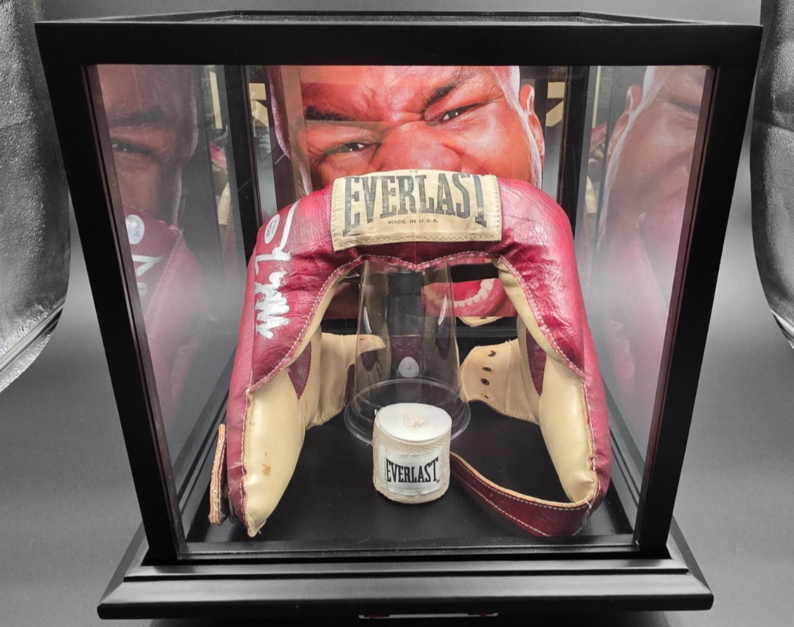 🥊 MIKE TYSON Signed Vintage 1970 Everlast Head Gear DISPLAY CASE Autograph PSA 