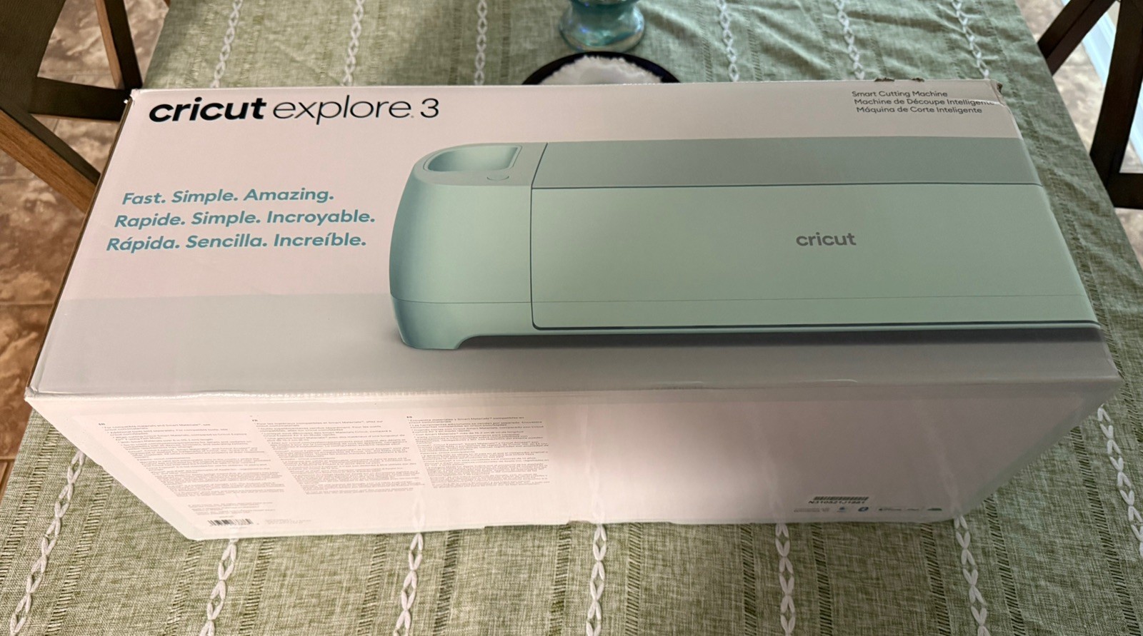 Cricut Explore 3 Electronic Smart Cutting Machine, MPN 2008337