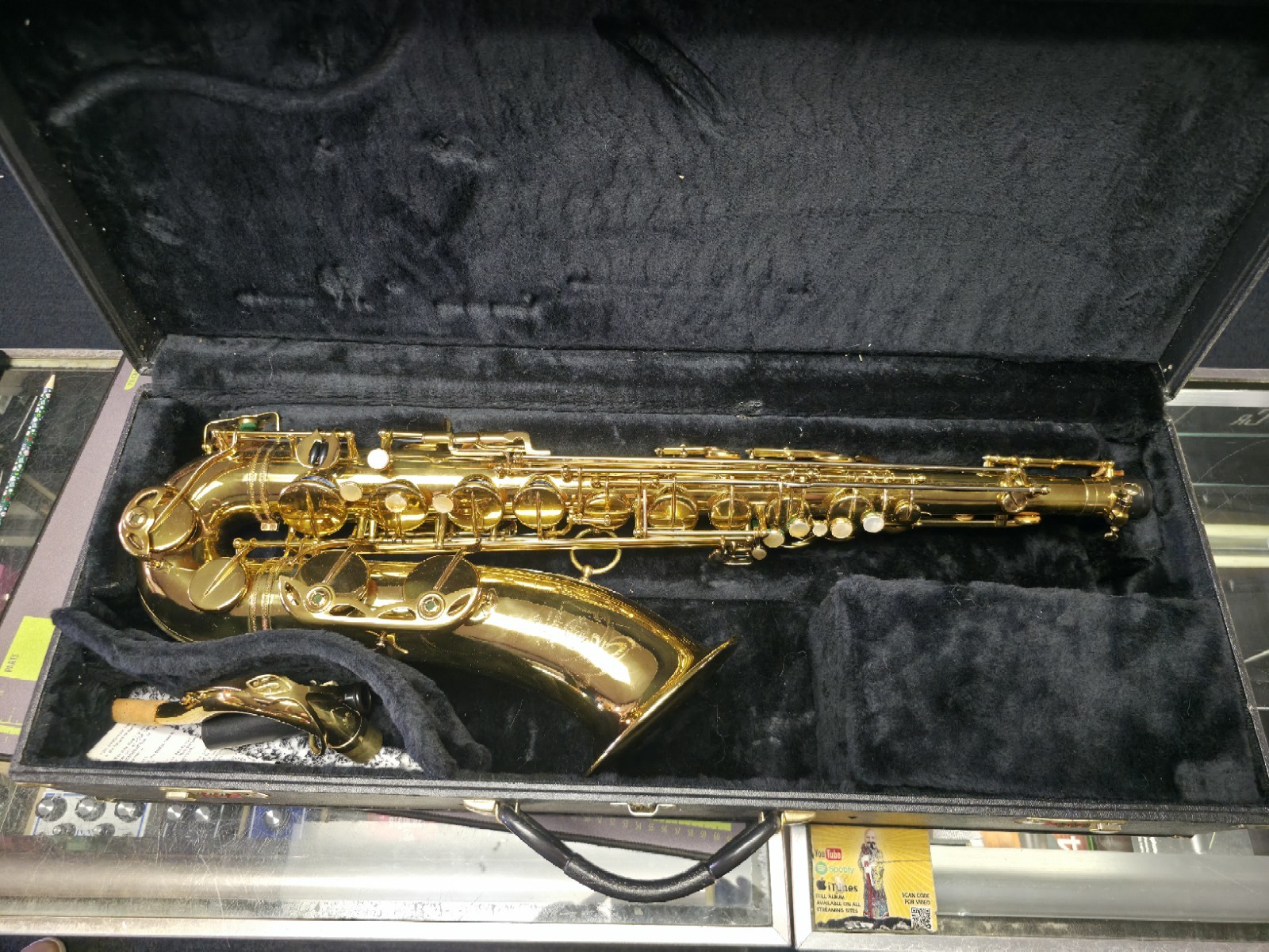 Selmer Mark VI 134XXX Tenor Saxophone With Original Case And New Case