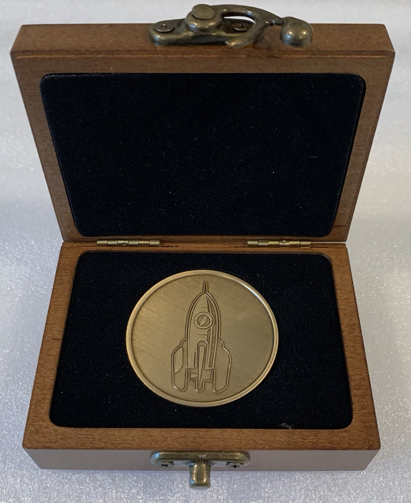 BOBBY & PHIL 2018 VIP Commemorative Coin — Limited Edition CID Exclusive - Rare