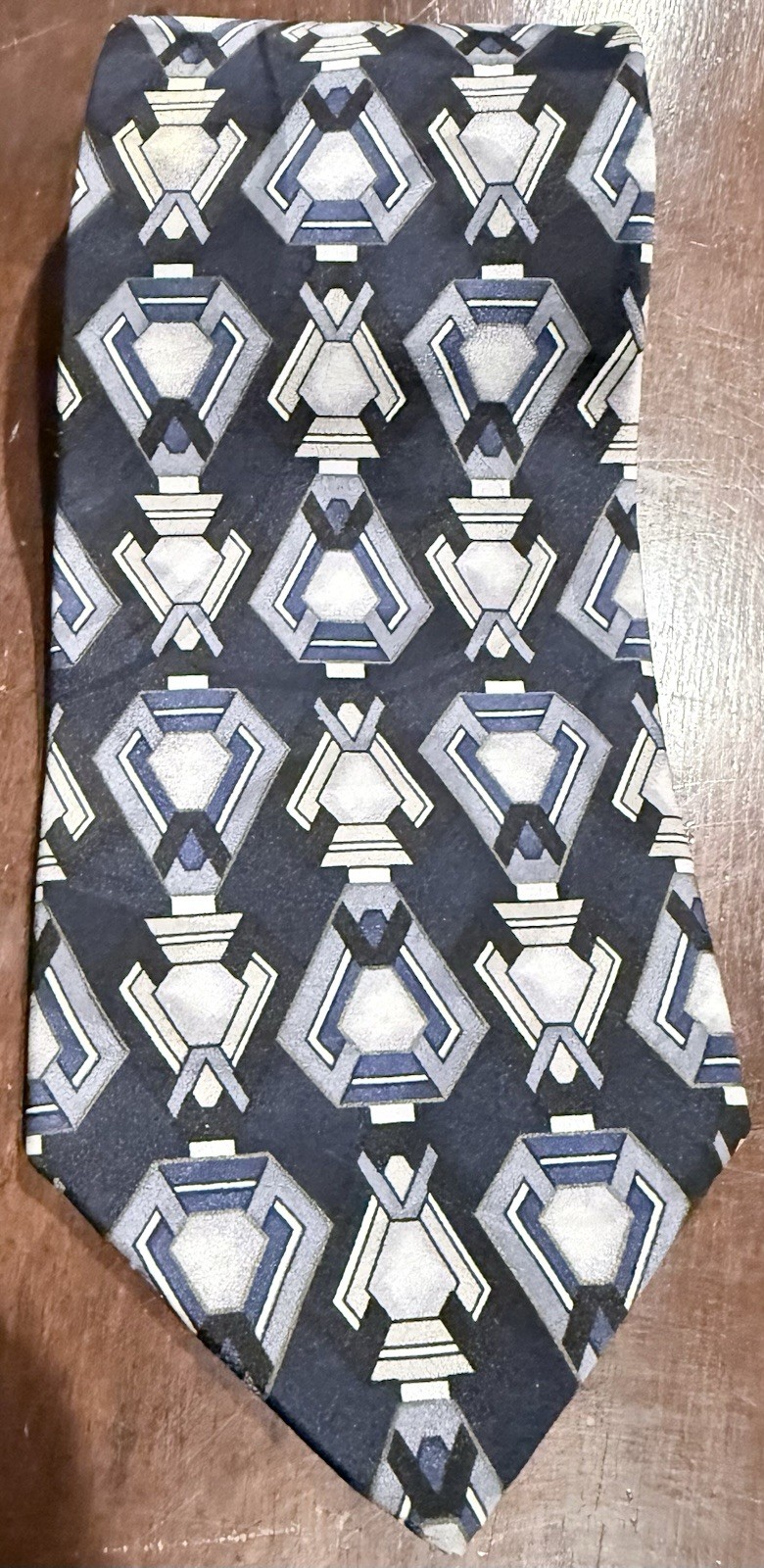 Alexander Lloyd 100 Percent Italian Silk Men\'s Tie Custom Designed Unique Alexander Lloyd 100 Percent Italian Silk Men\'s Tie Custom Designed Unique
