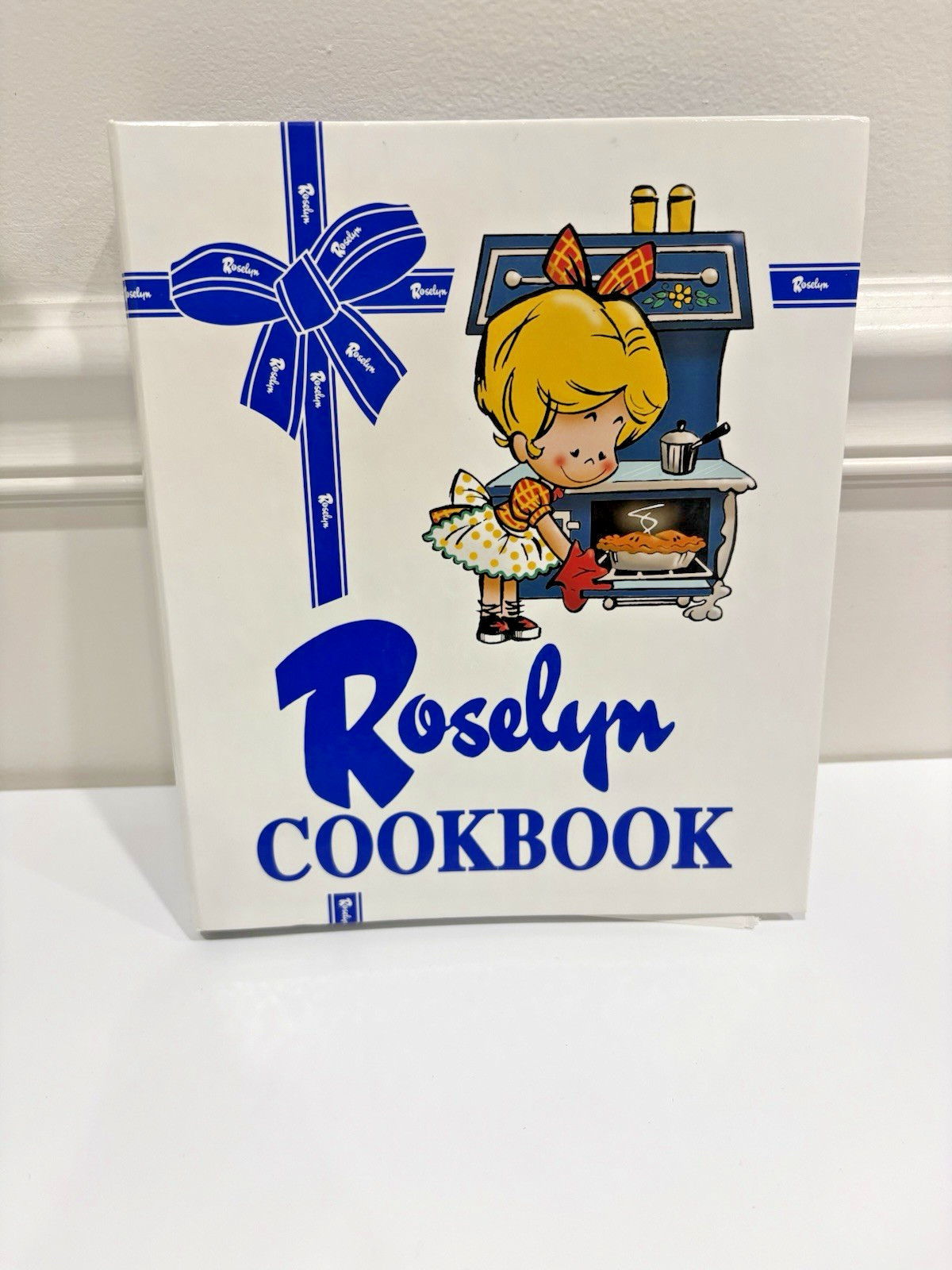 Vintage Roselyn Cookbook Closed Indianapolis Bakery Collector's Edition RARE
