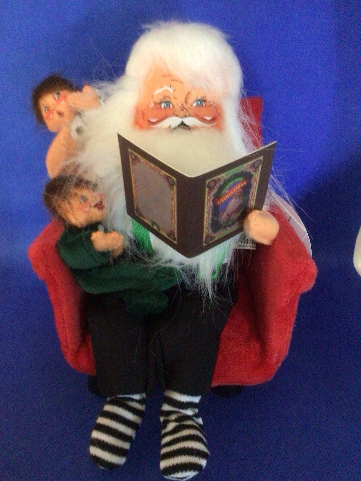 Annalee 7” Storytime with Santa Exclusive SOLD OUT 862322 - 196/250 Annalee 7” Storytime with Santa Exclusive SOLD OUT 862322 - 196/250