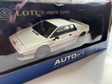 AUTOart Performance 1:18 1984 Lotus Esprit Turbo Movie James Bond White Diecast  picture