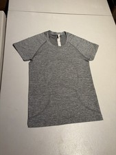 Lululemon Top Women's 4 Gray Swiftly Vent Shirt Gym Yoga picture