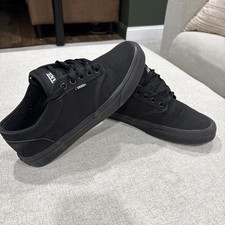 VANS Classic Men’s All Black Low-Top Lace-Up Sneakers - padded -  9.5US picture